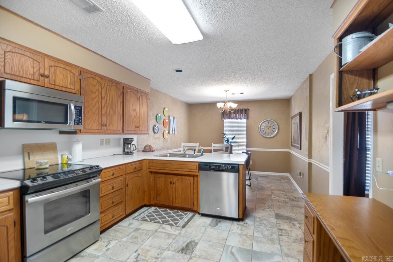3801  Deer  Benton, AR