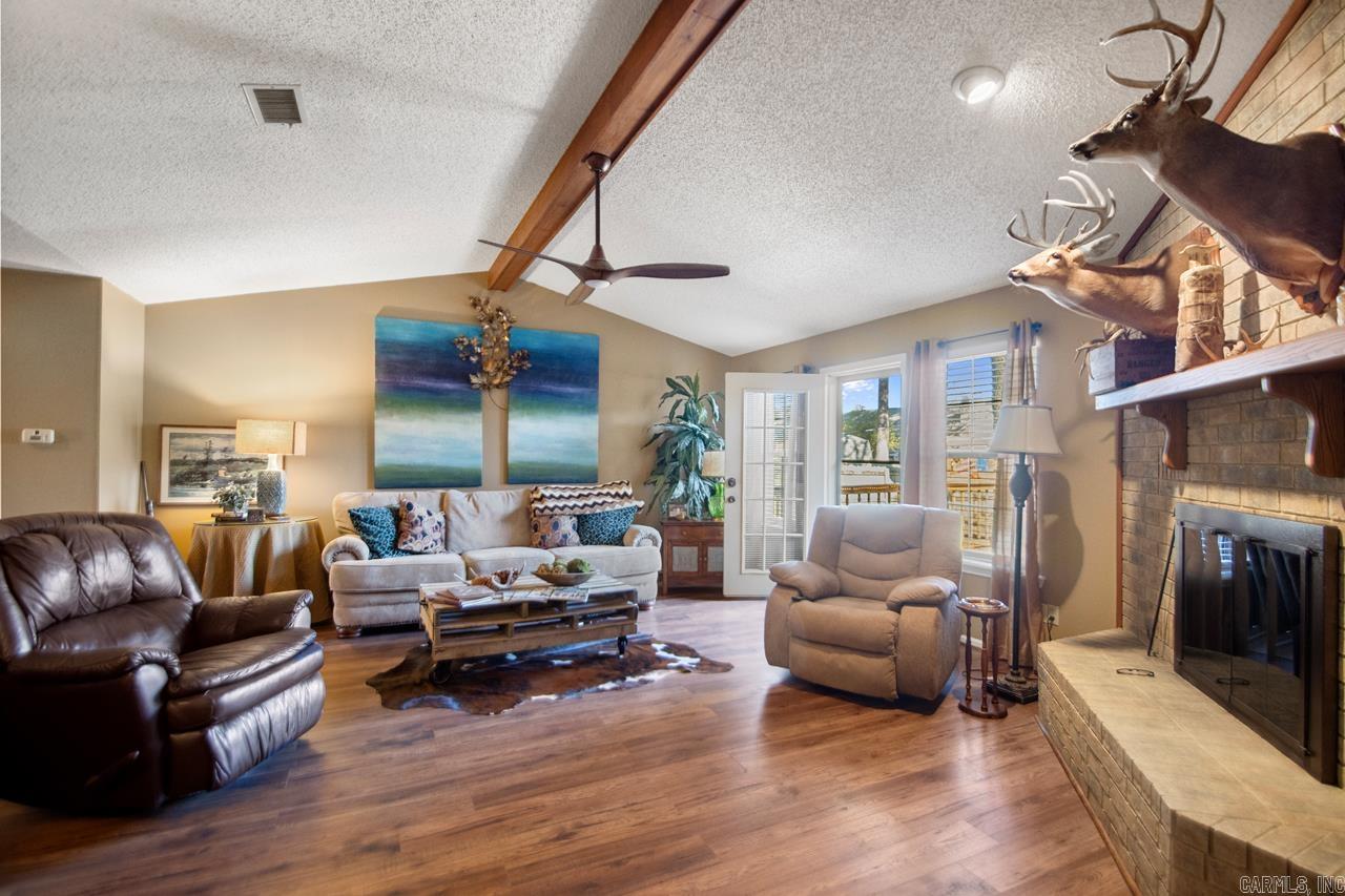 3801  Deer  Benton, AR