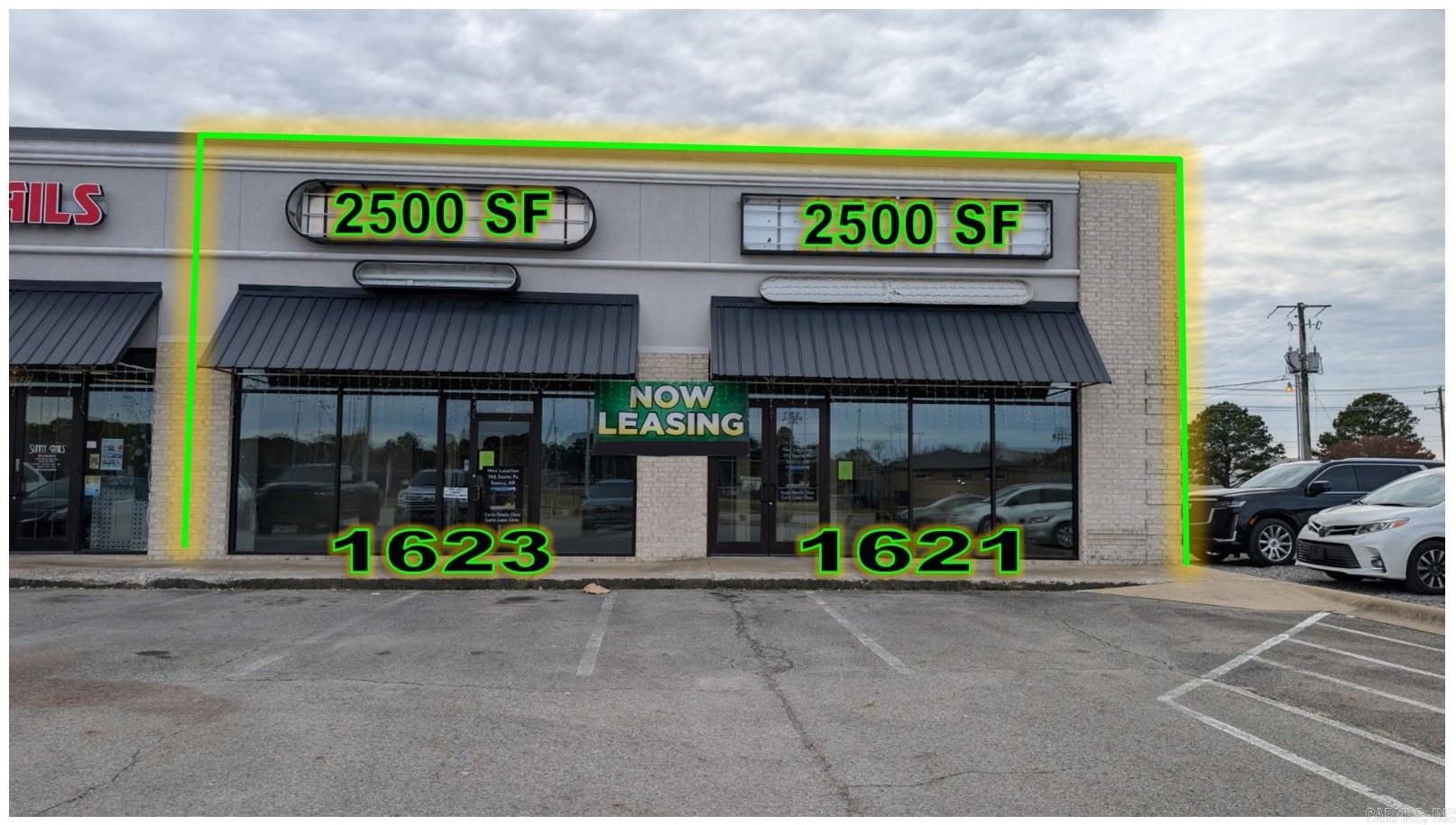 1621 E Beebe Capps  Searcy, AR