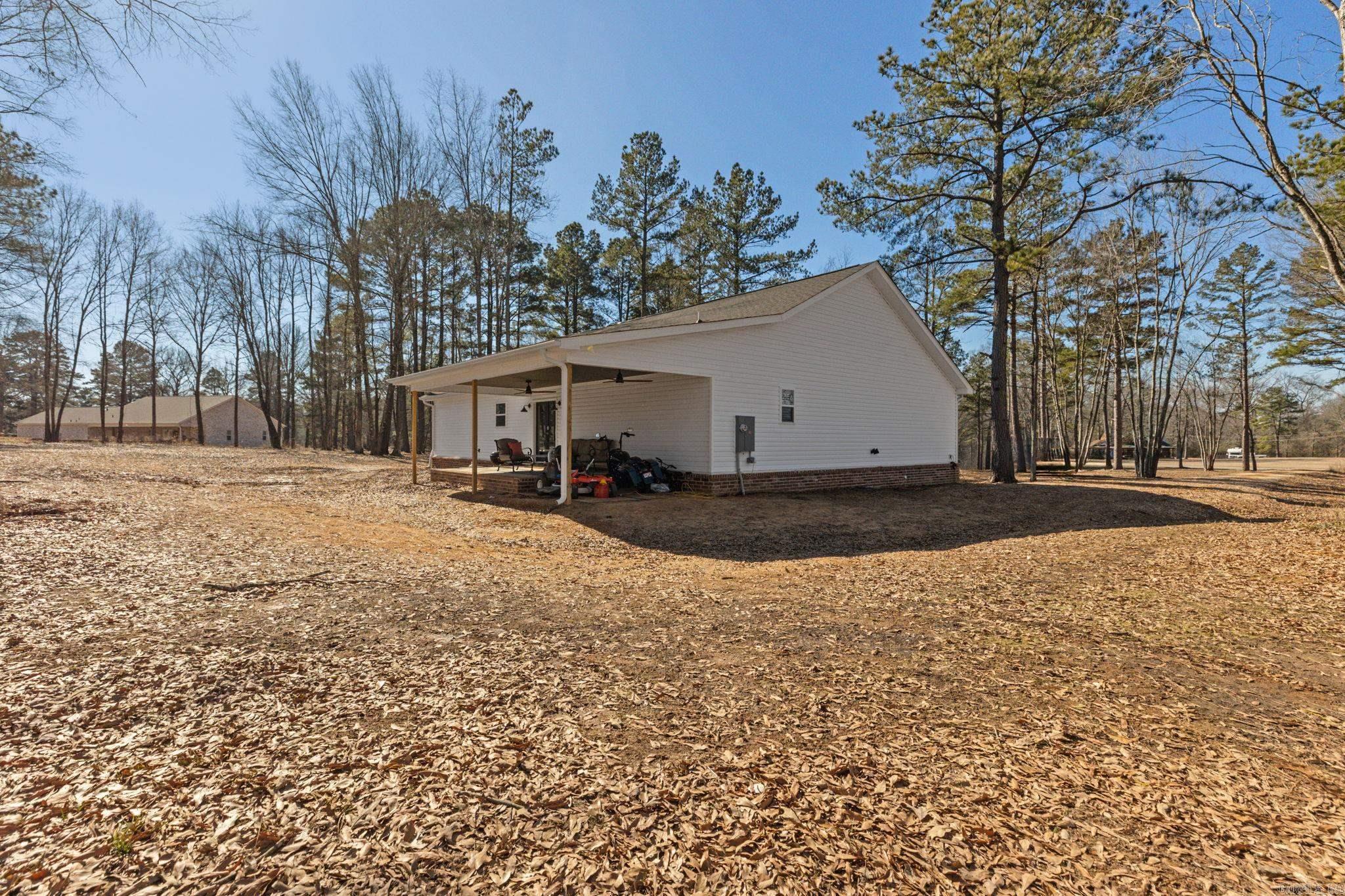 42  Pine Valley  Bigelow, AR