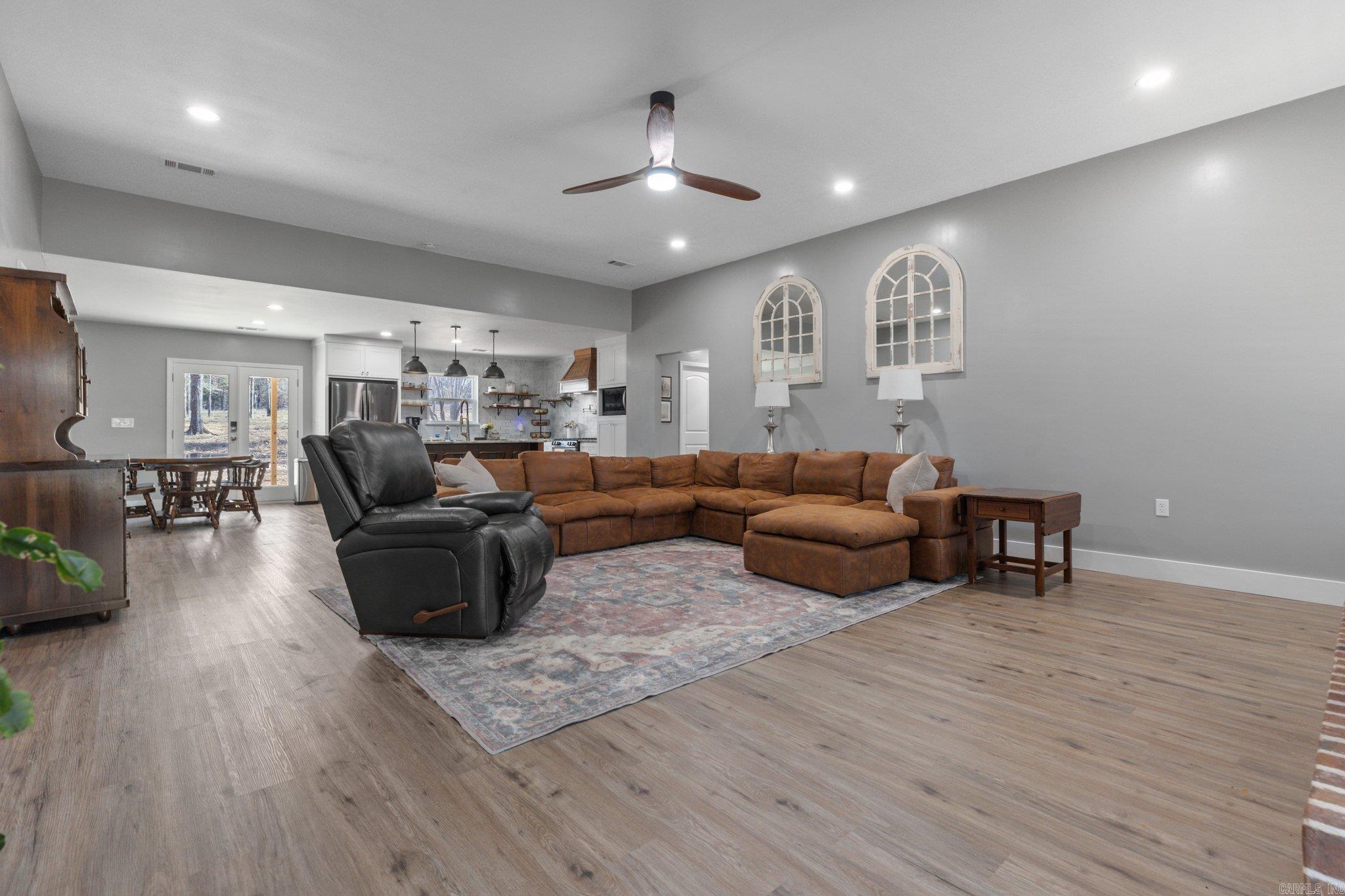 42  Pine Valley  Bigelow, AR