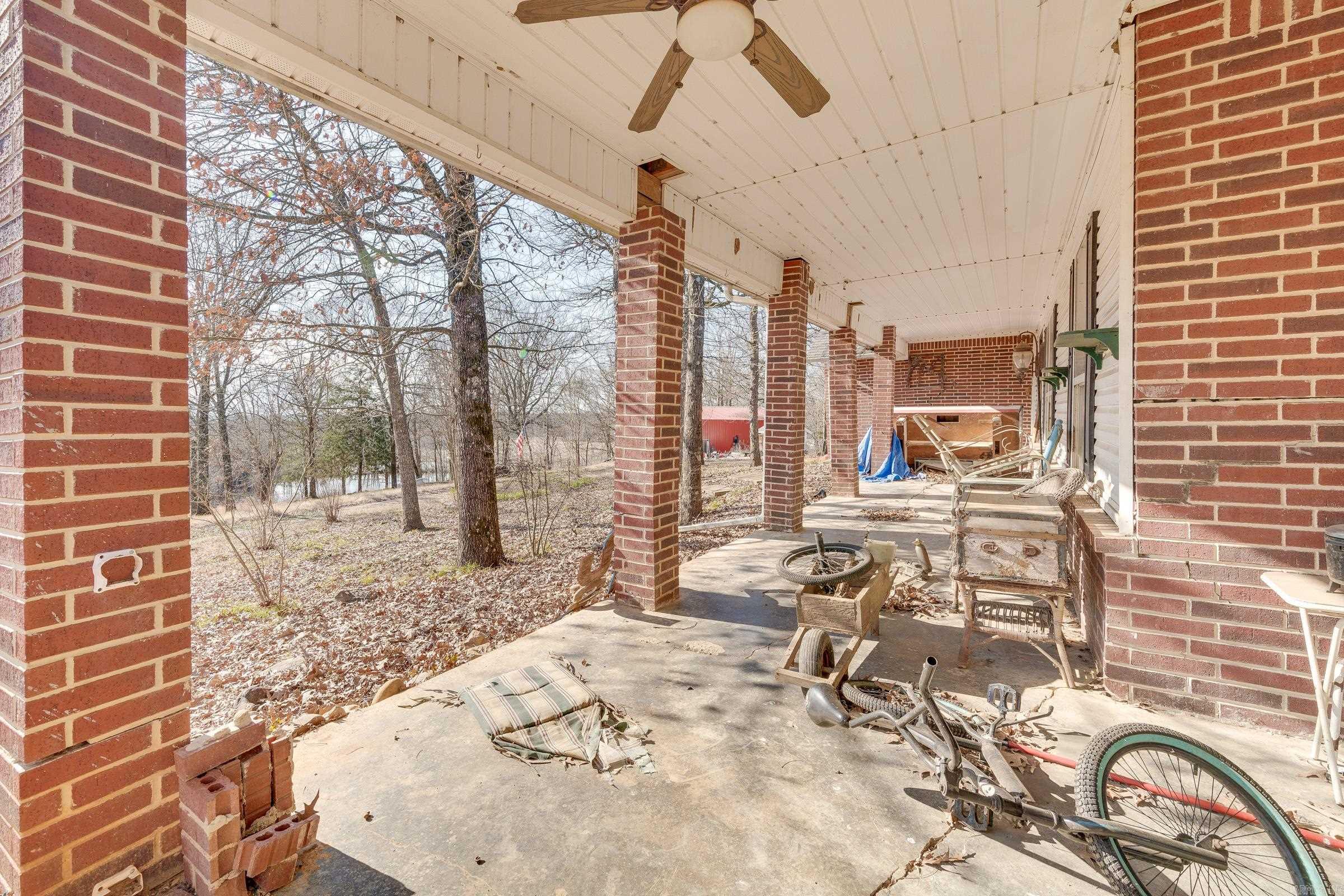 274  Wilson Creek  Lockesburg, AR