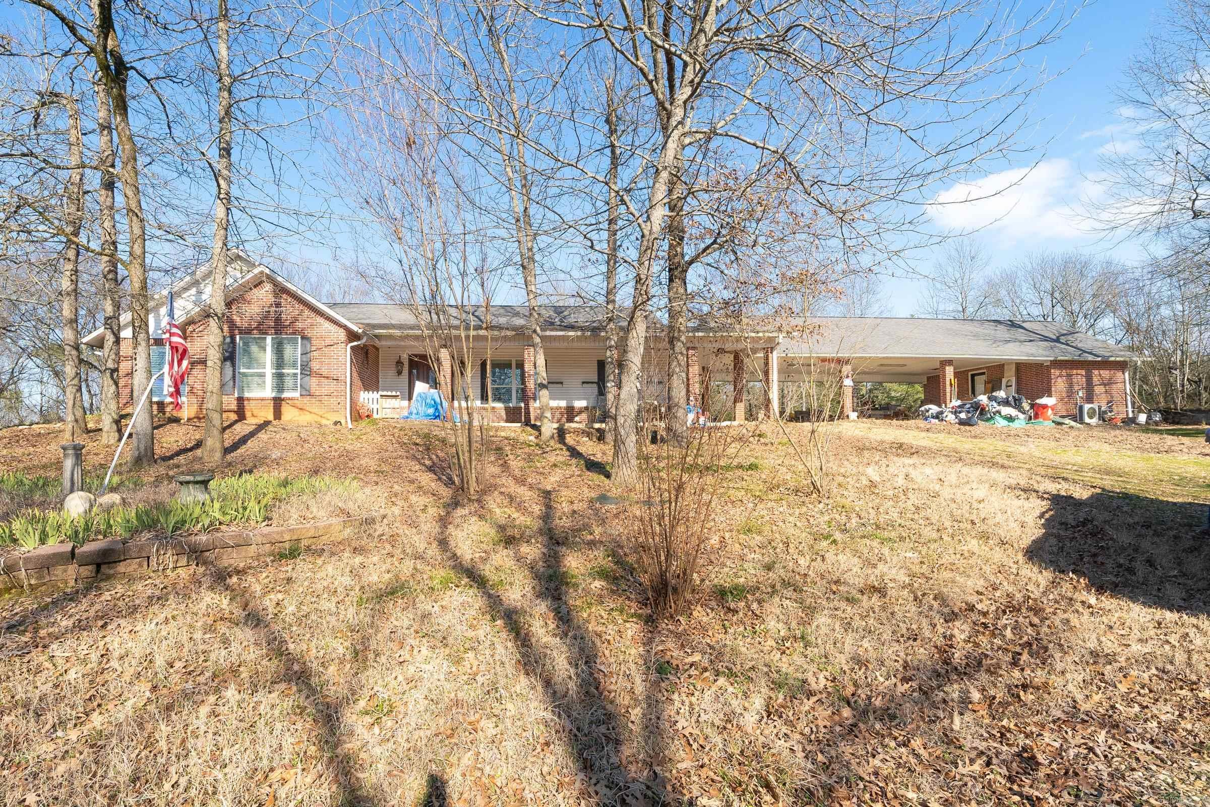 274  Wilson Creek  Lockesburg, AR