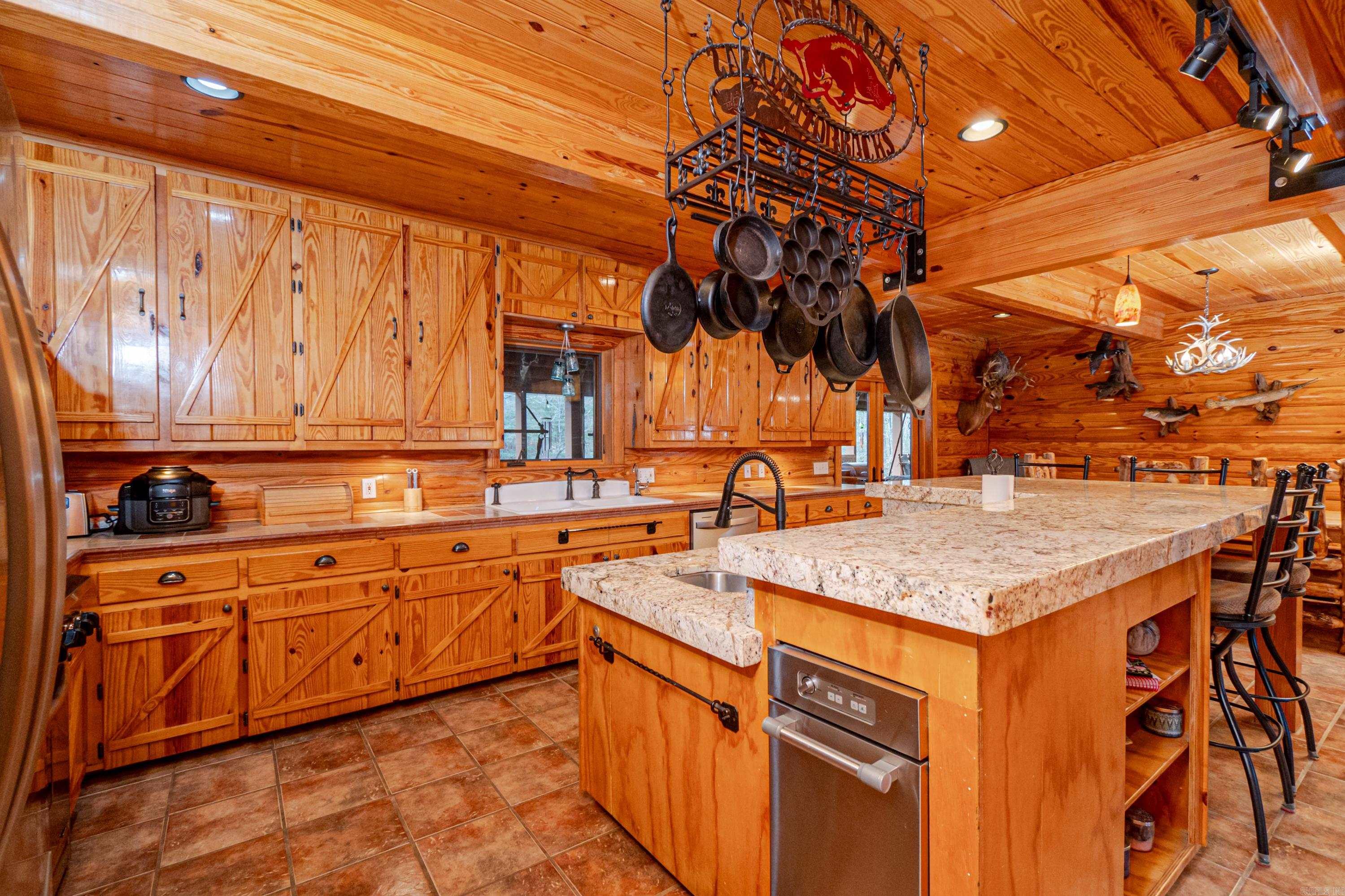 275  Pine Valley Dr.  El Dorado, AR
