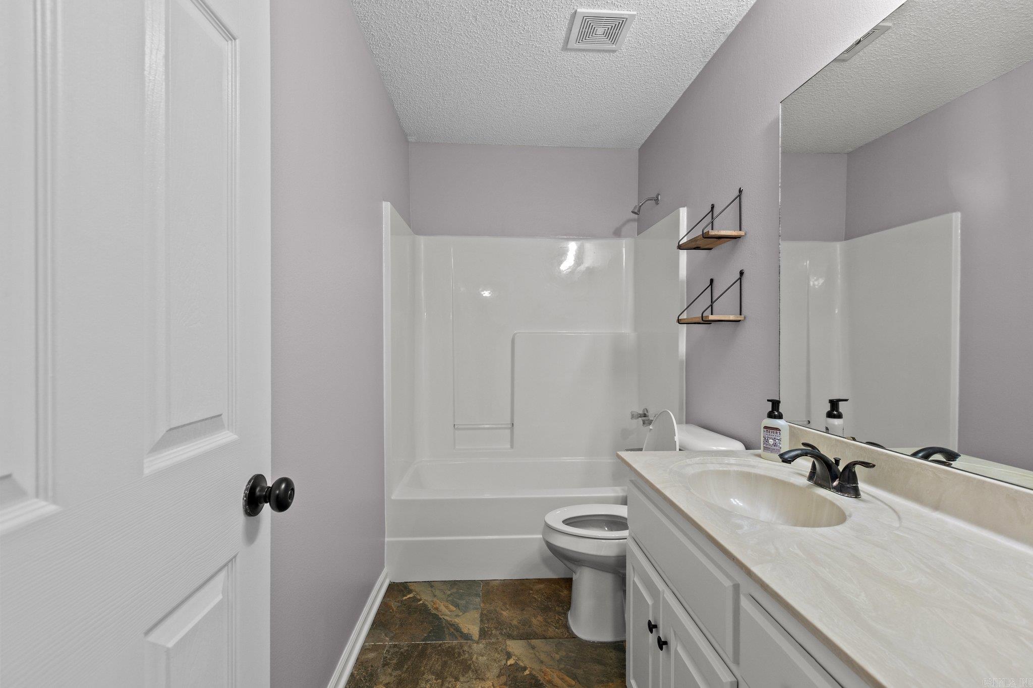2926  Bastogne  Benton, AR