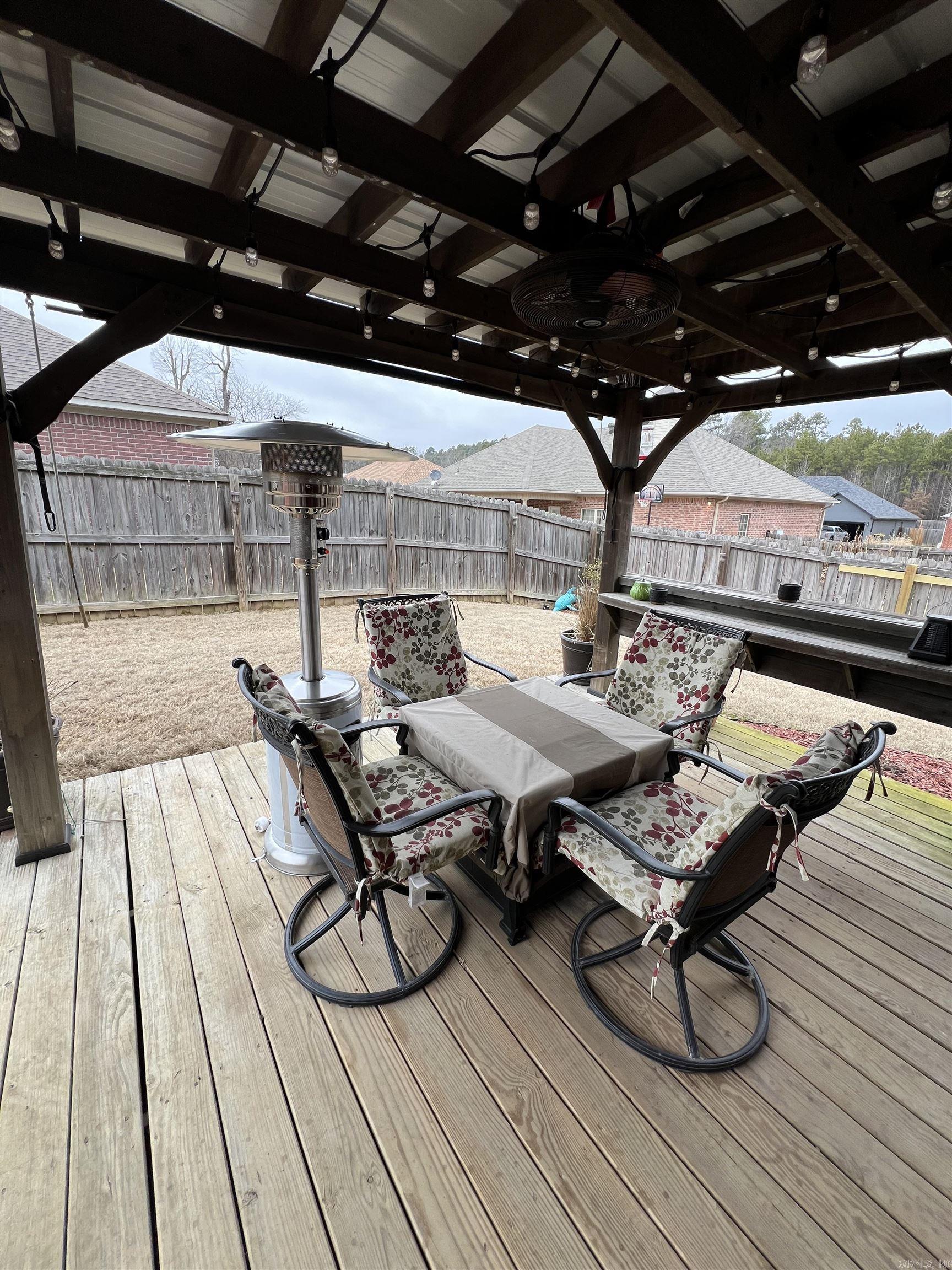 3 N Starlite  Mayflower, AR