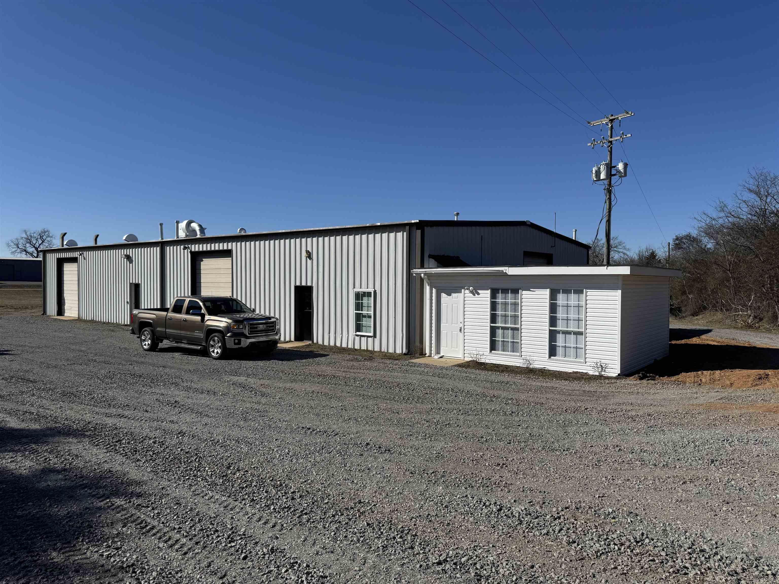 227B  Highway 25 N  Greenbrier, AR