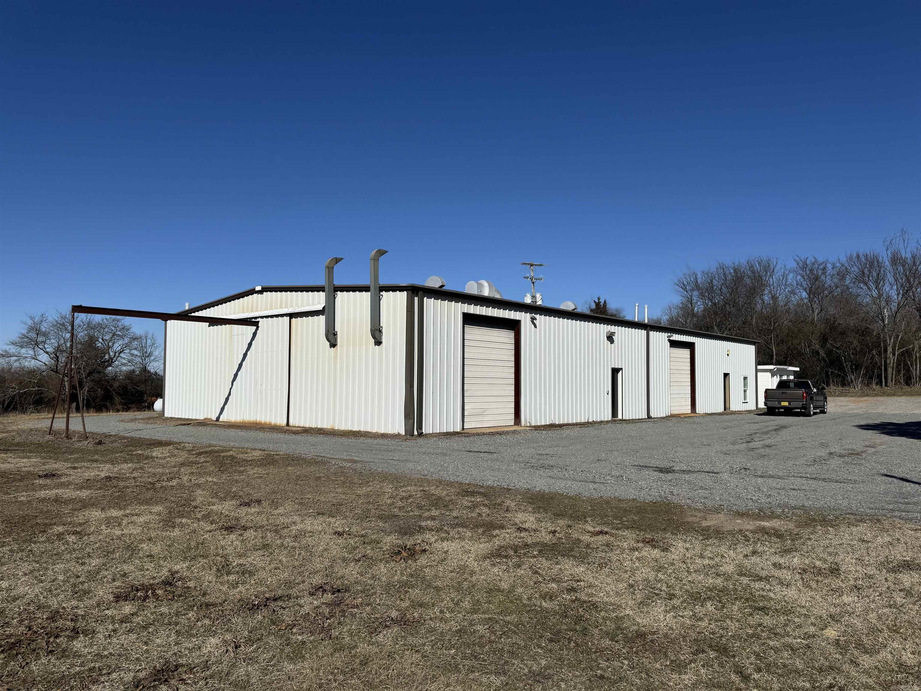 227B  Highway 25 N  Greenbrier, AR