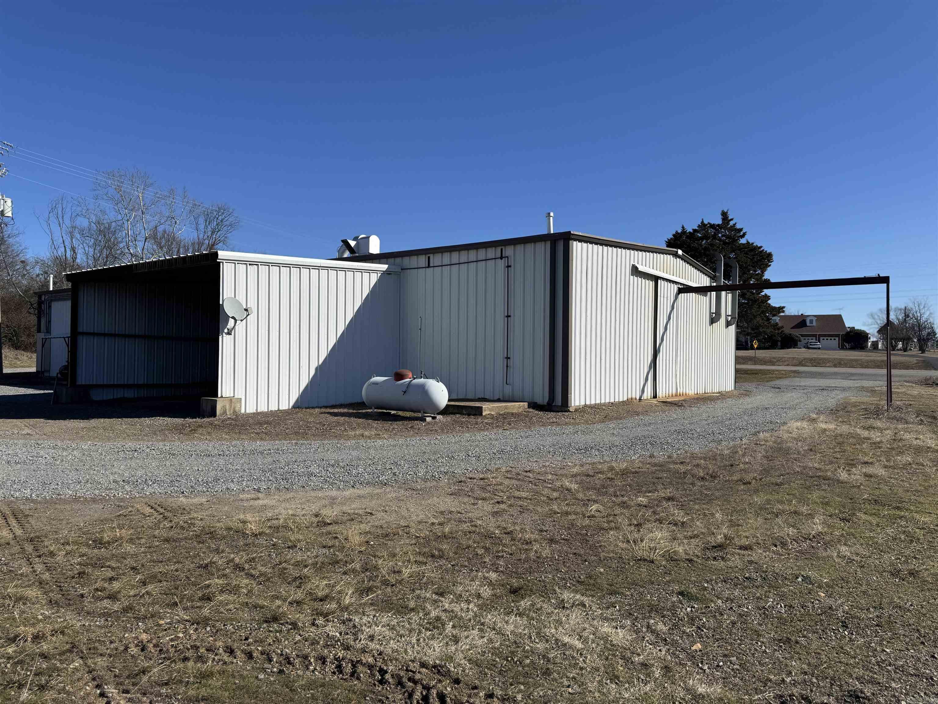 227B  Highway 25 N  Greenbrier, AR