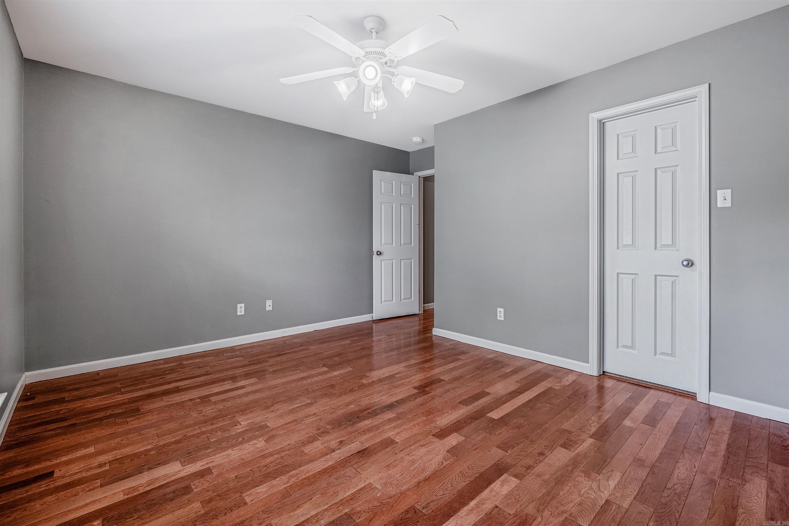 115 Summit Valley Circle Maumelle, AR 72113