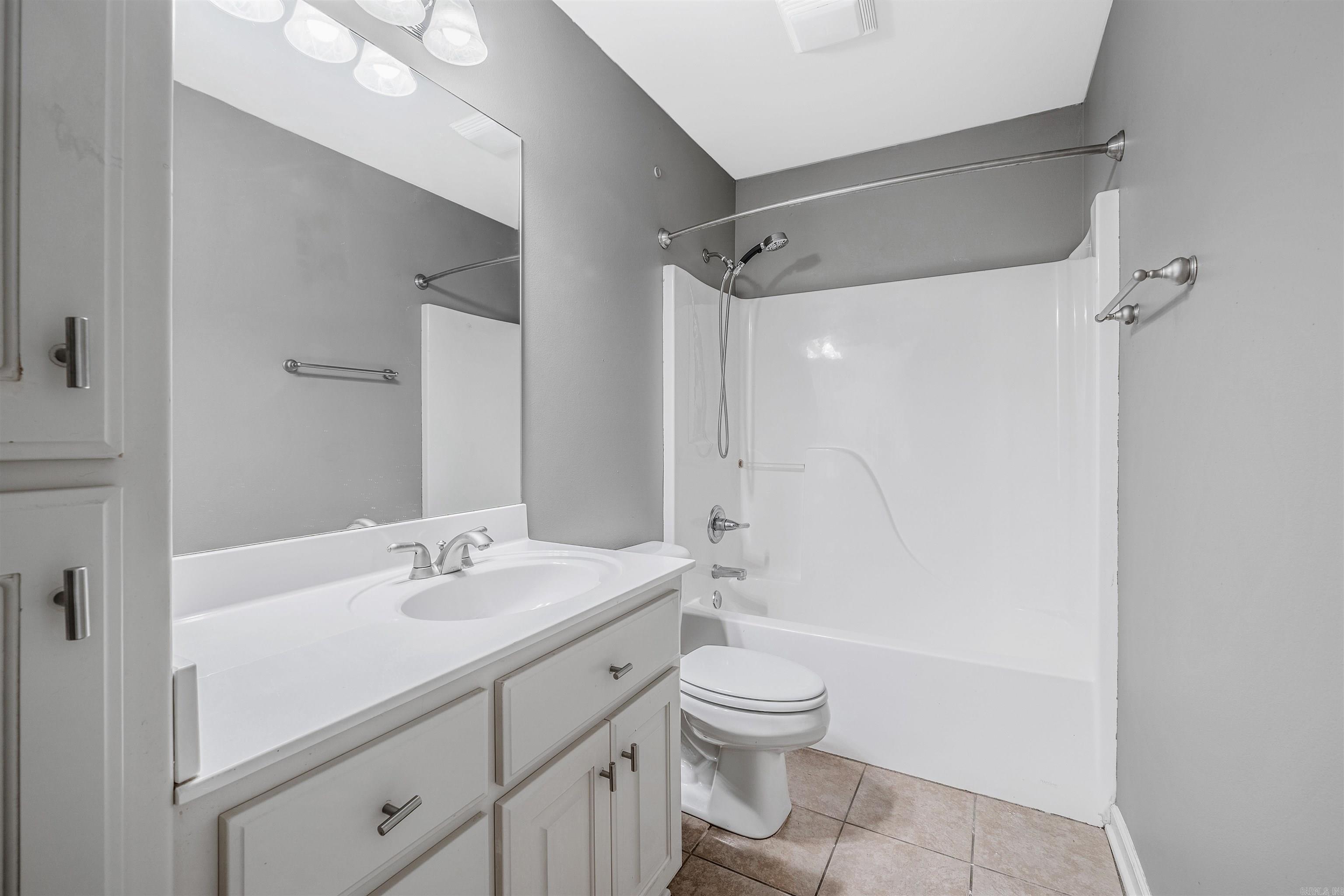 115 Summit Valley Circle Maumelle, AR 72113