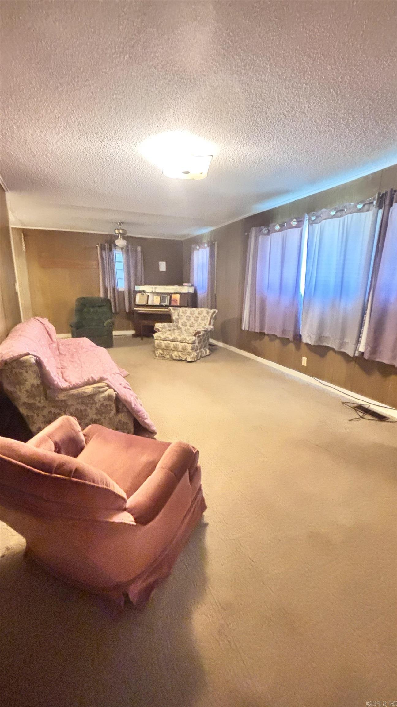 1219 Highway 270 E  Mount Ida, AR
