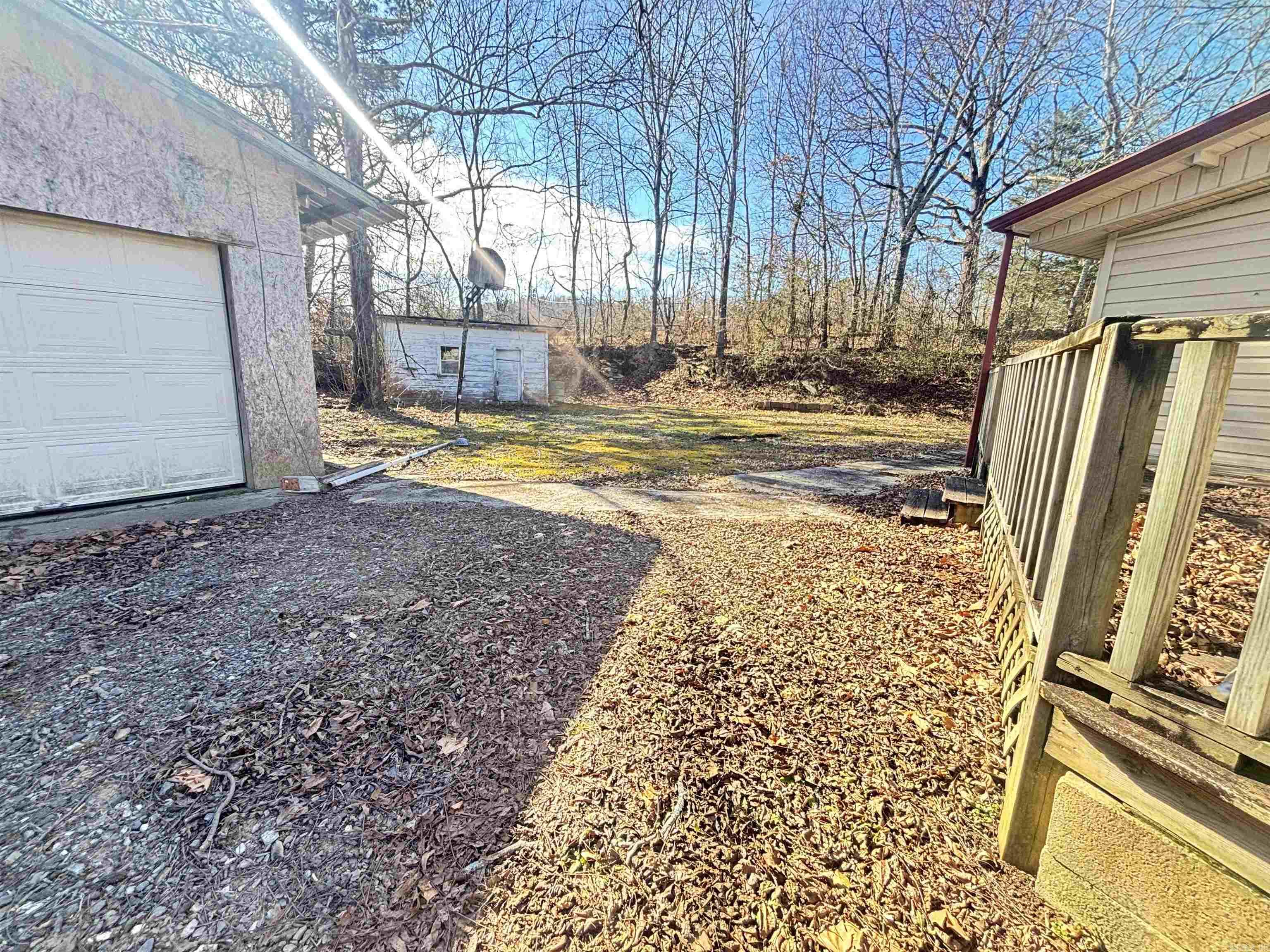 1219 Highway 270 E  Mount Ida, AR