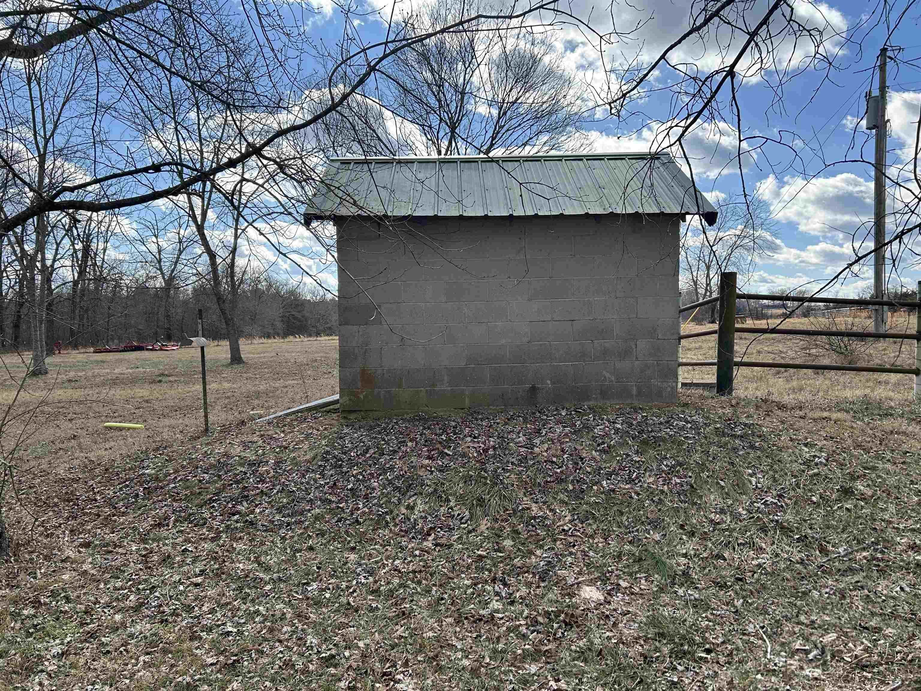 1522  County Road 404  Alton, MO