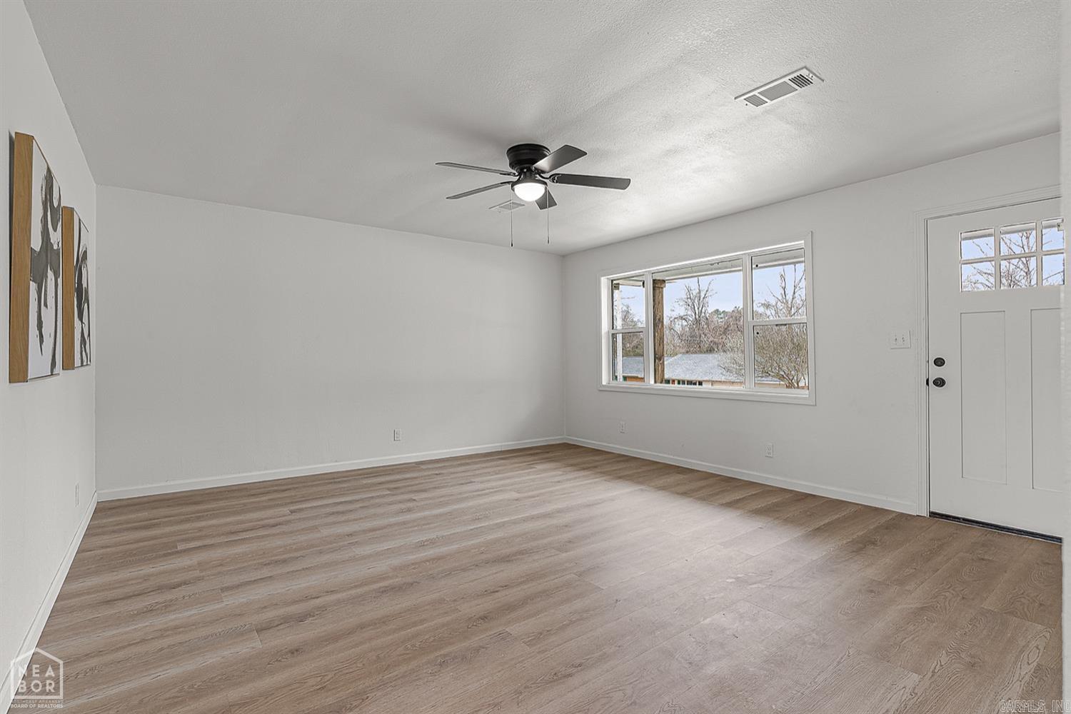 305  Saint Renee  Paragould, AR