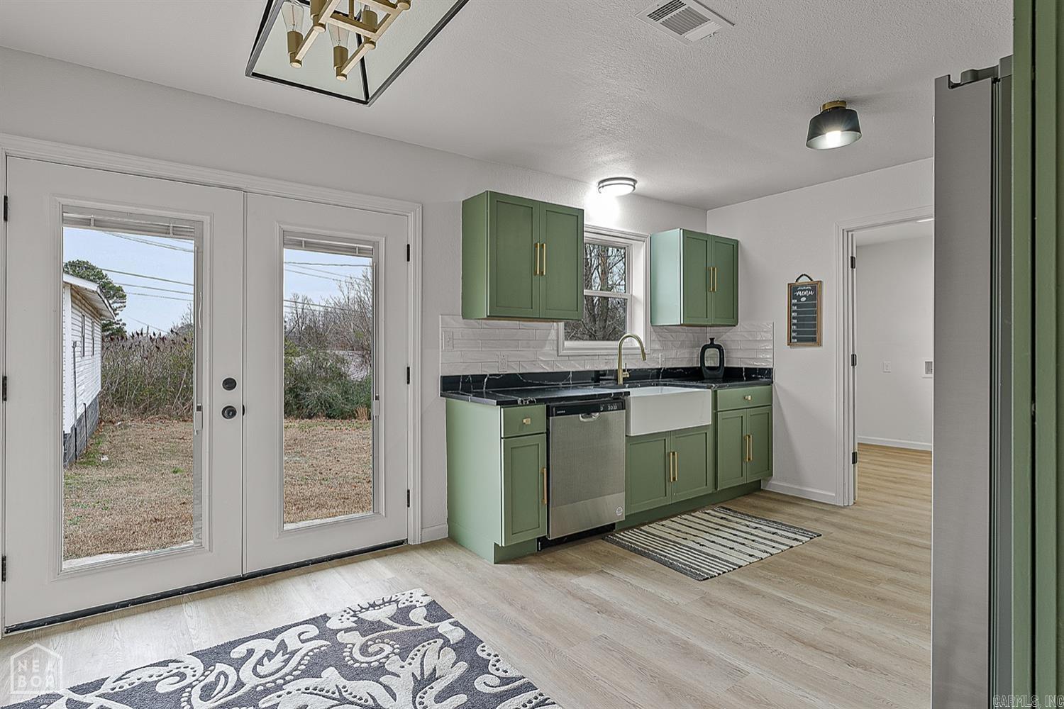 305  Saint Renee  Paragould, AR