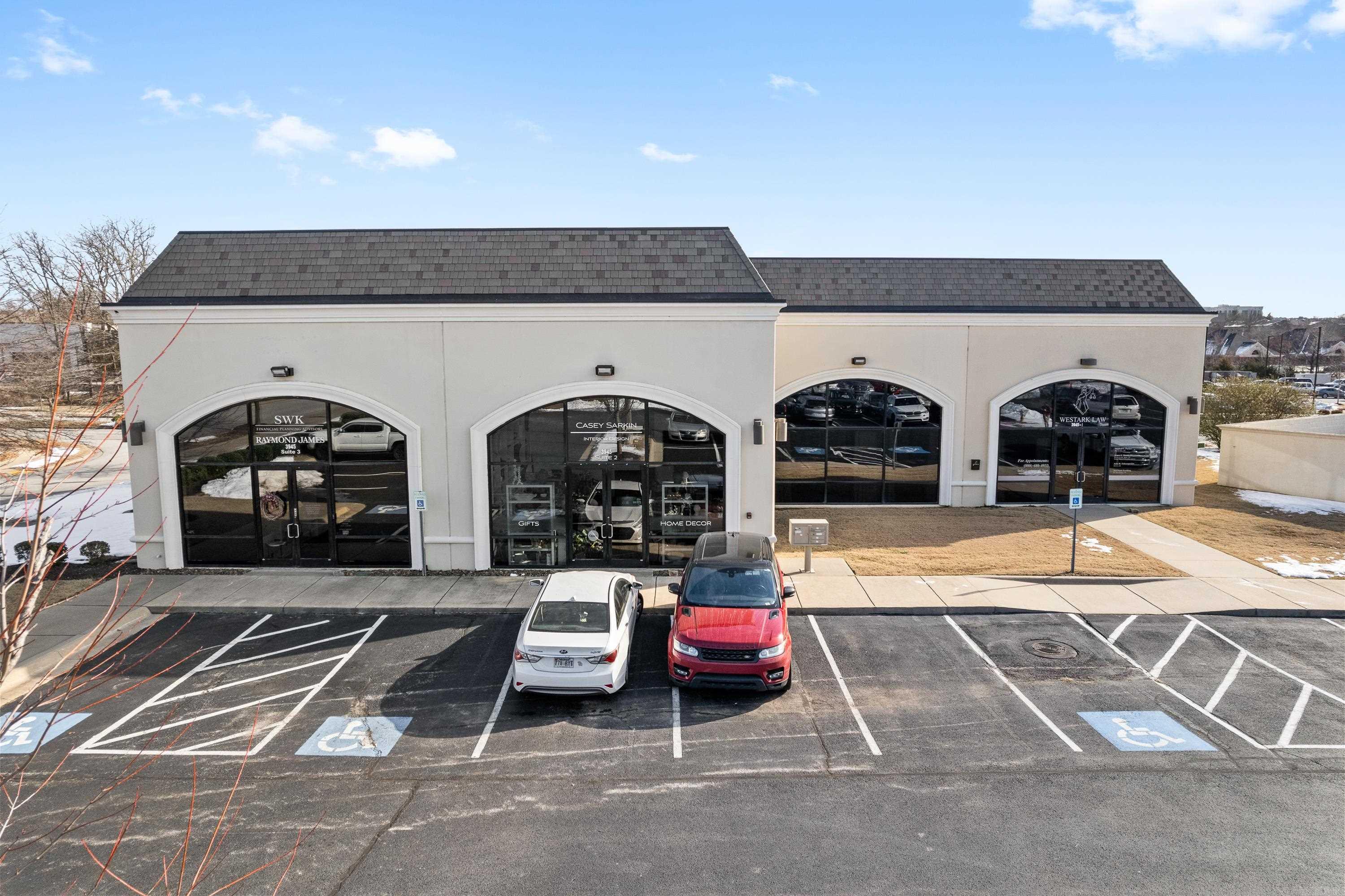 3945 N Vantage  Fayetteville, AR