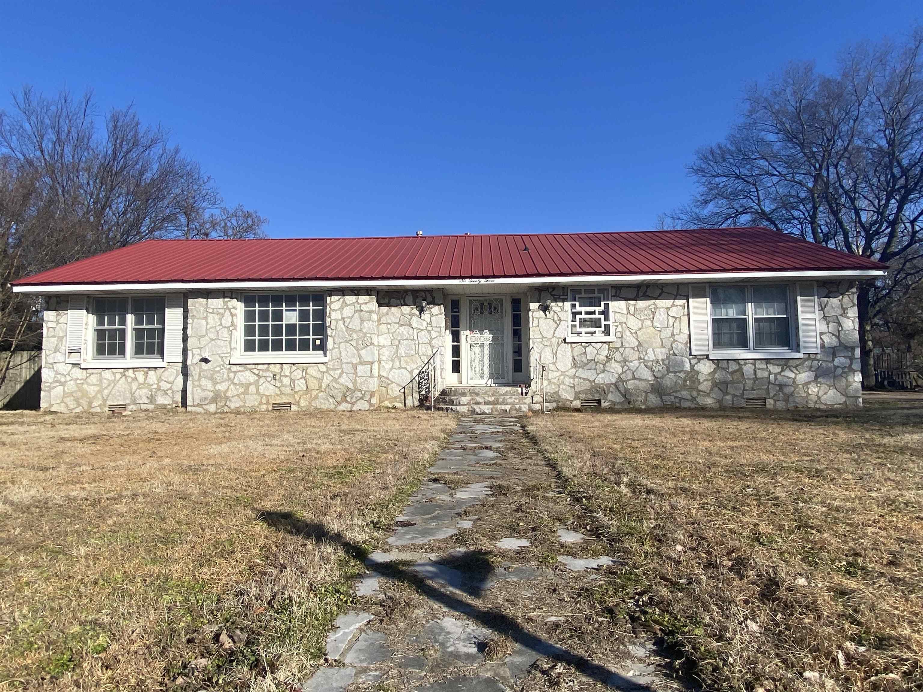 623  Holden Ave  Newport, AR