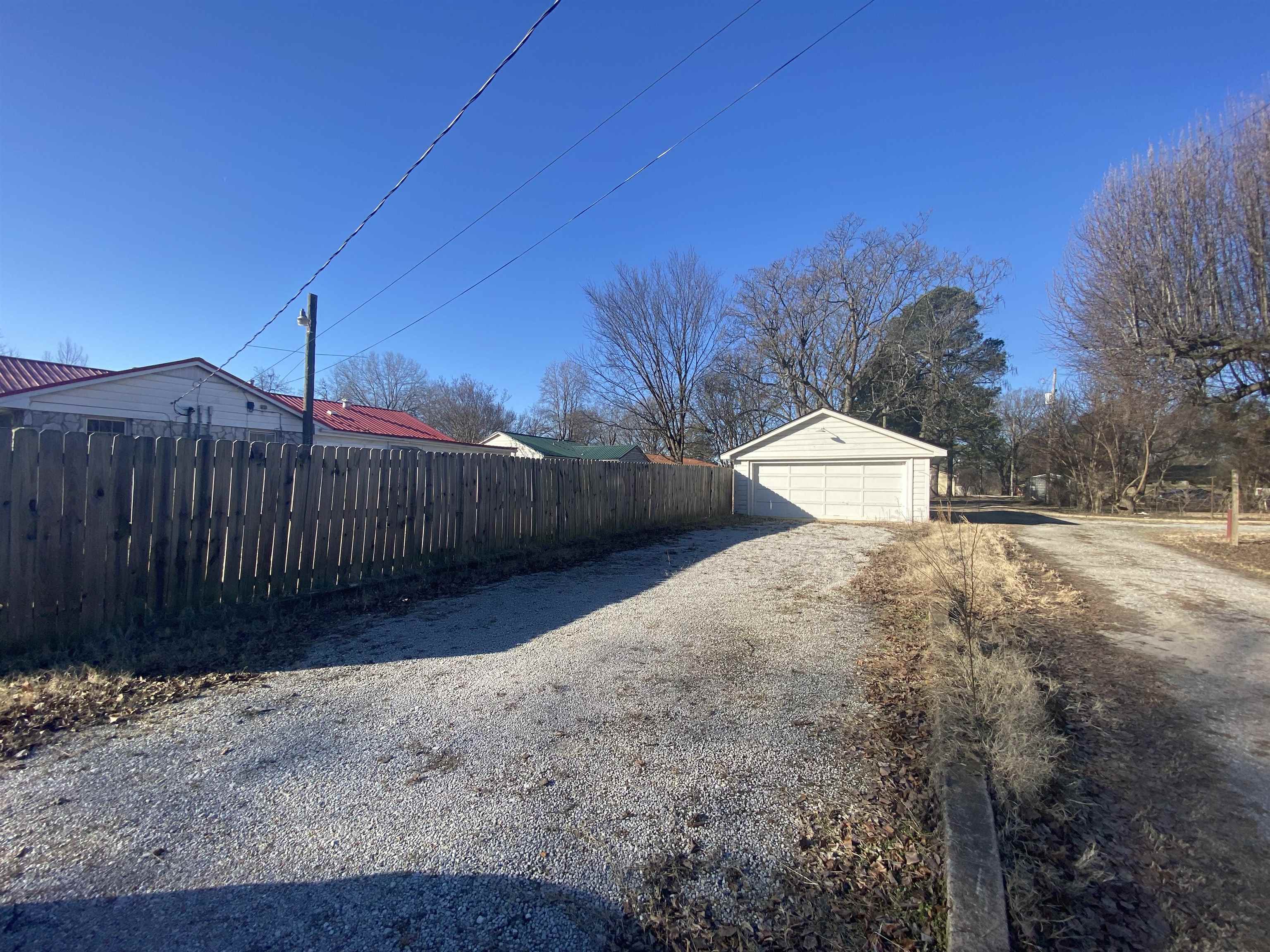623  Holden Ave  Newport, AR