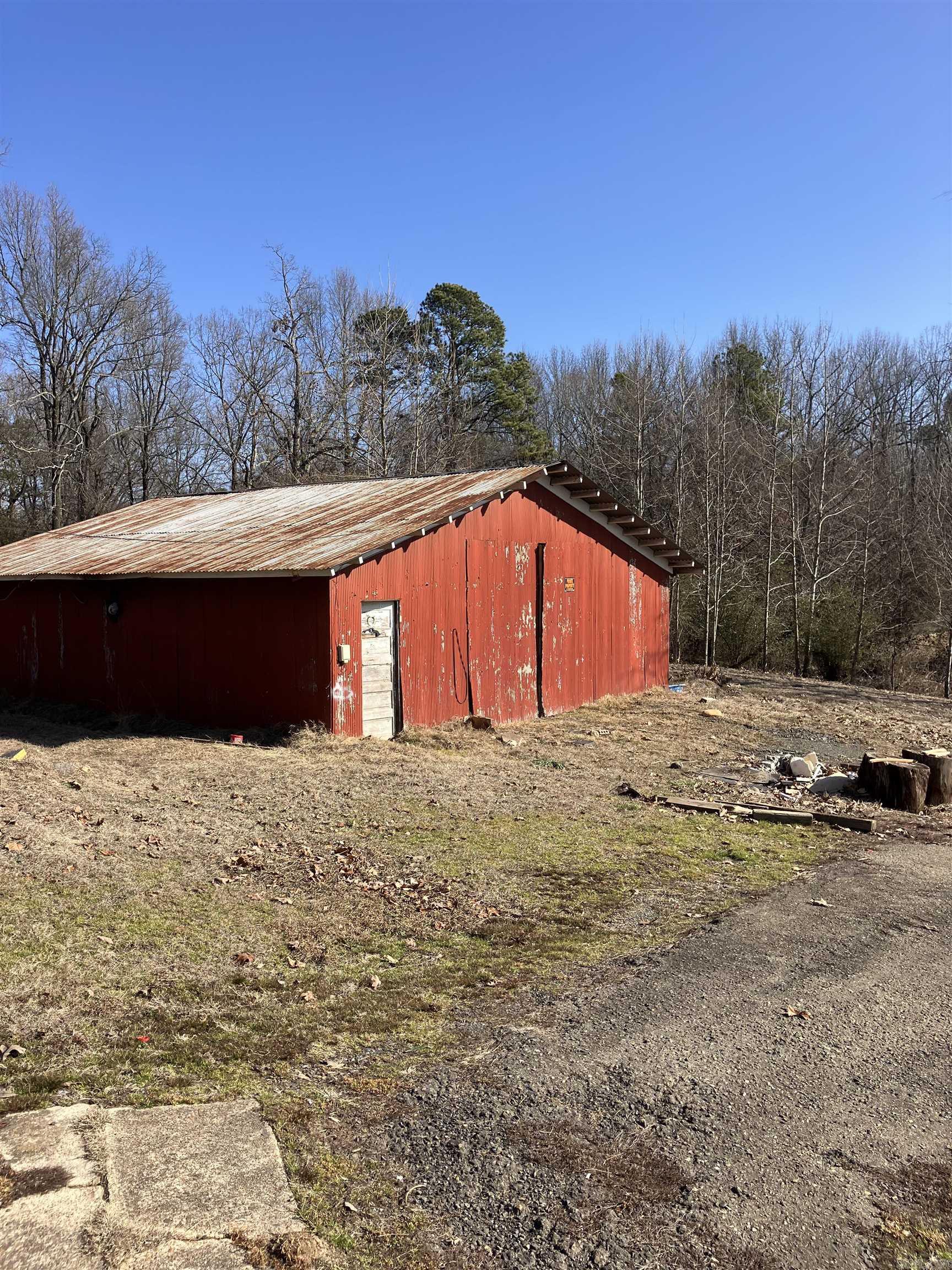 5553  Hwy 71 South  Cove, AR