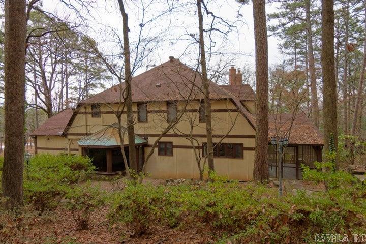 900  Rolling Hills  Russellville, AR