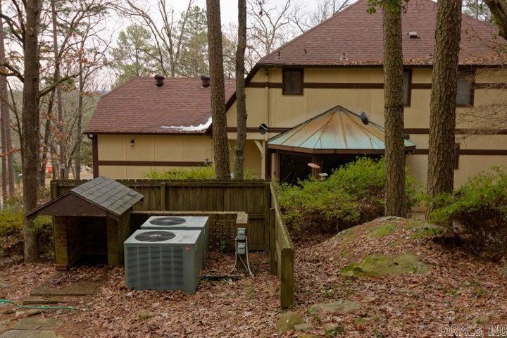 900  Rolling Hills  Russellville, AR