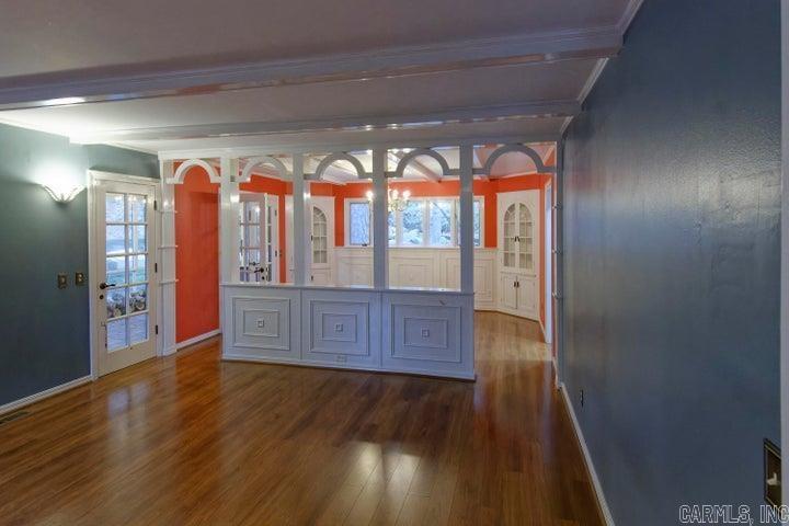 900  Rolling Hills  Russellville, AR