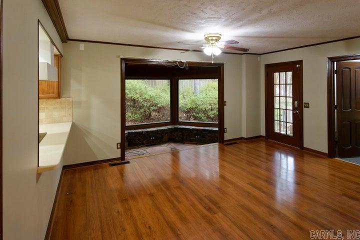 900  Rolling Hills  Russellville, AR