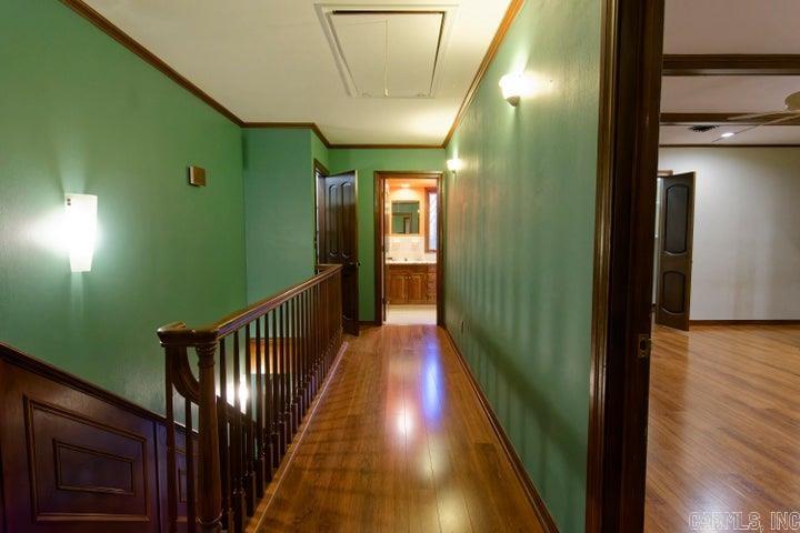900  Rolling Hills  Russellville, AR