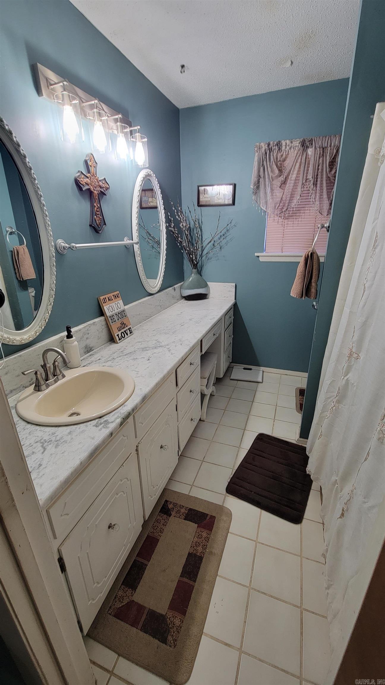 20  Hunt  Cabot, AR