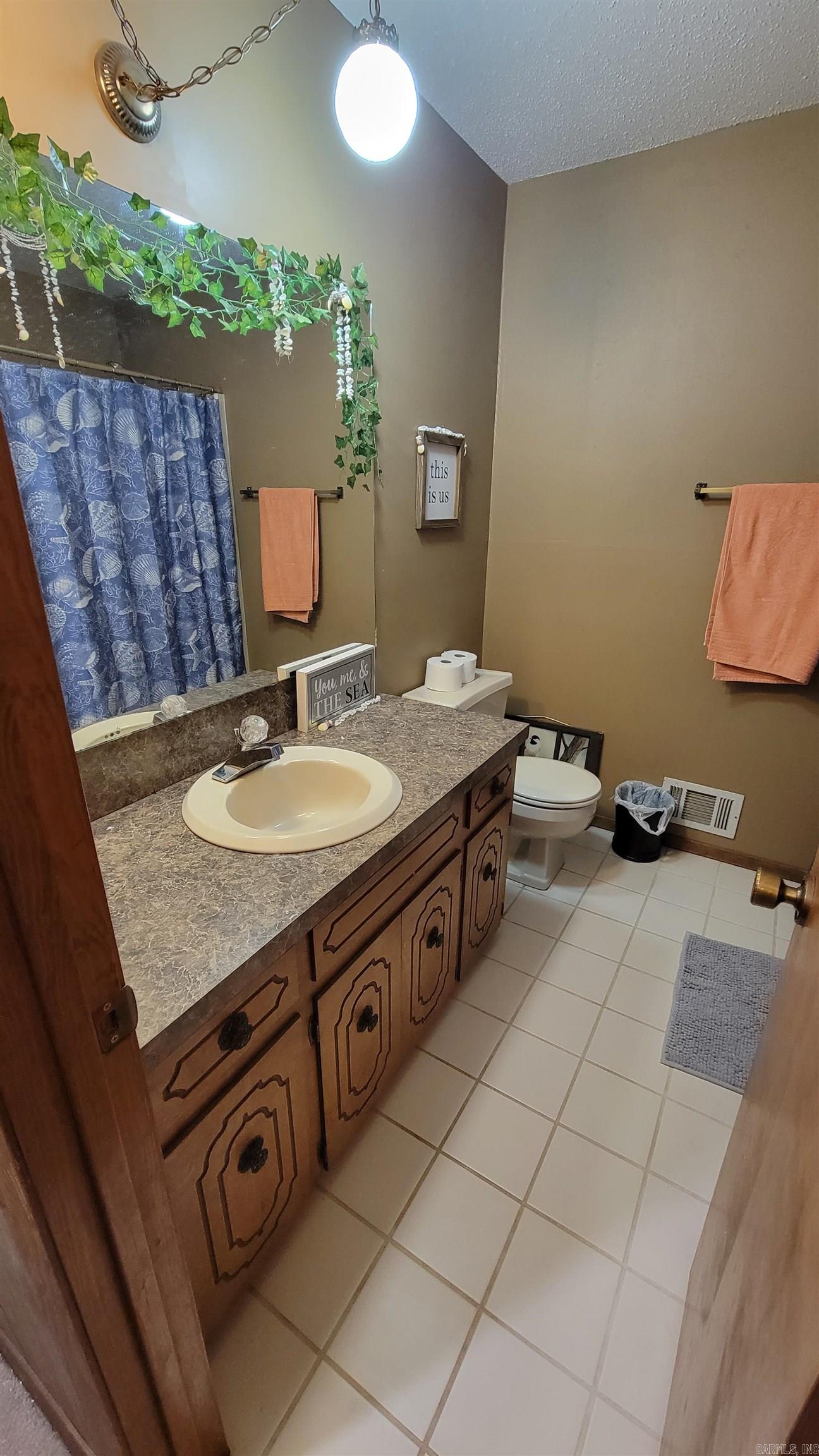 20  Hunt  Cabot, AR