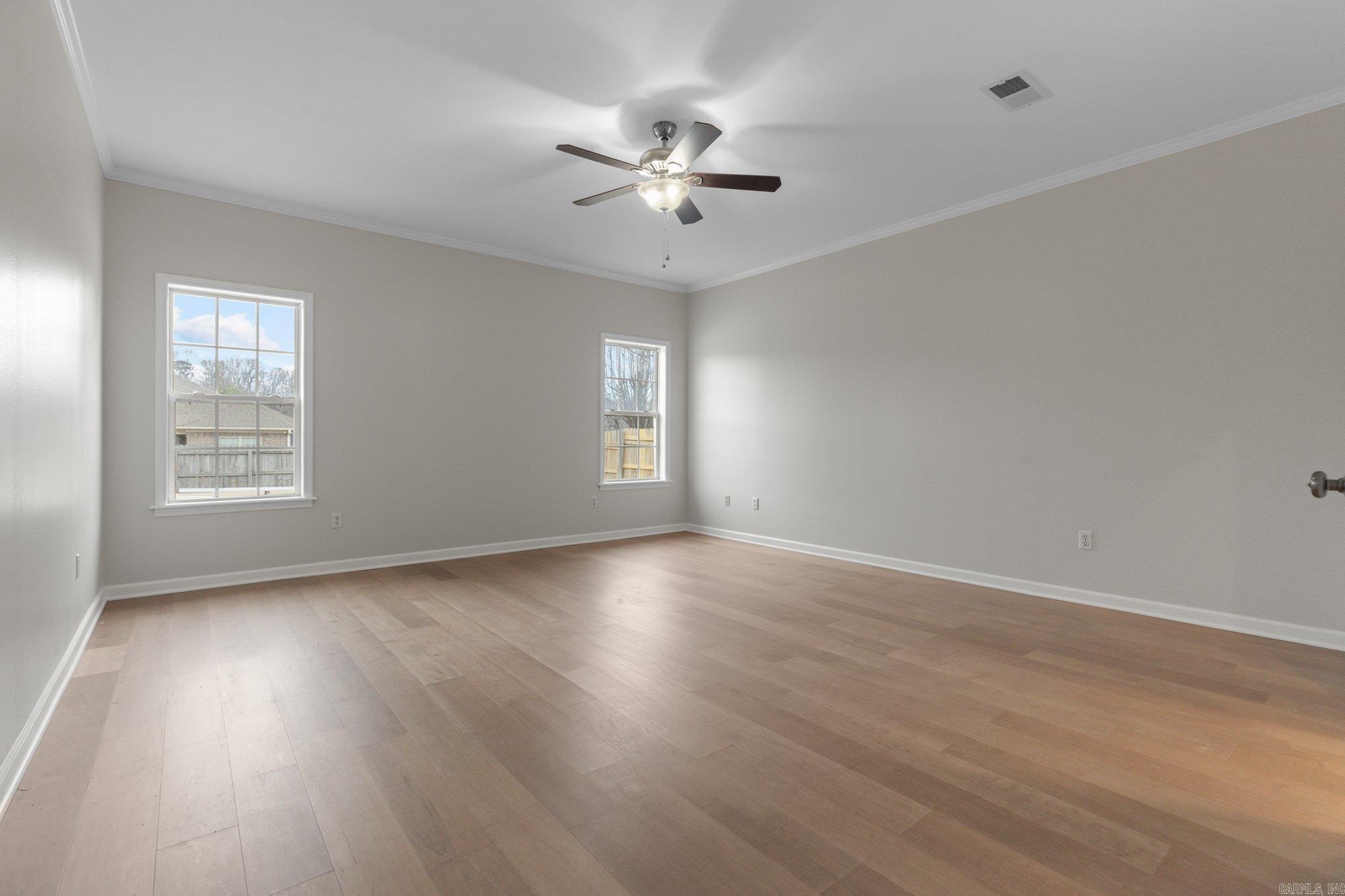 137 GRIZZLY BEAR DR White Hall, AR 71602