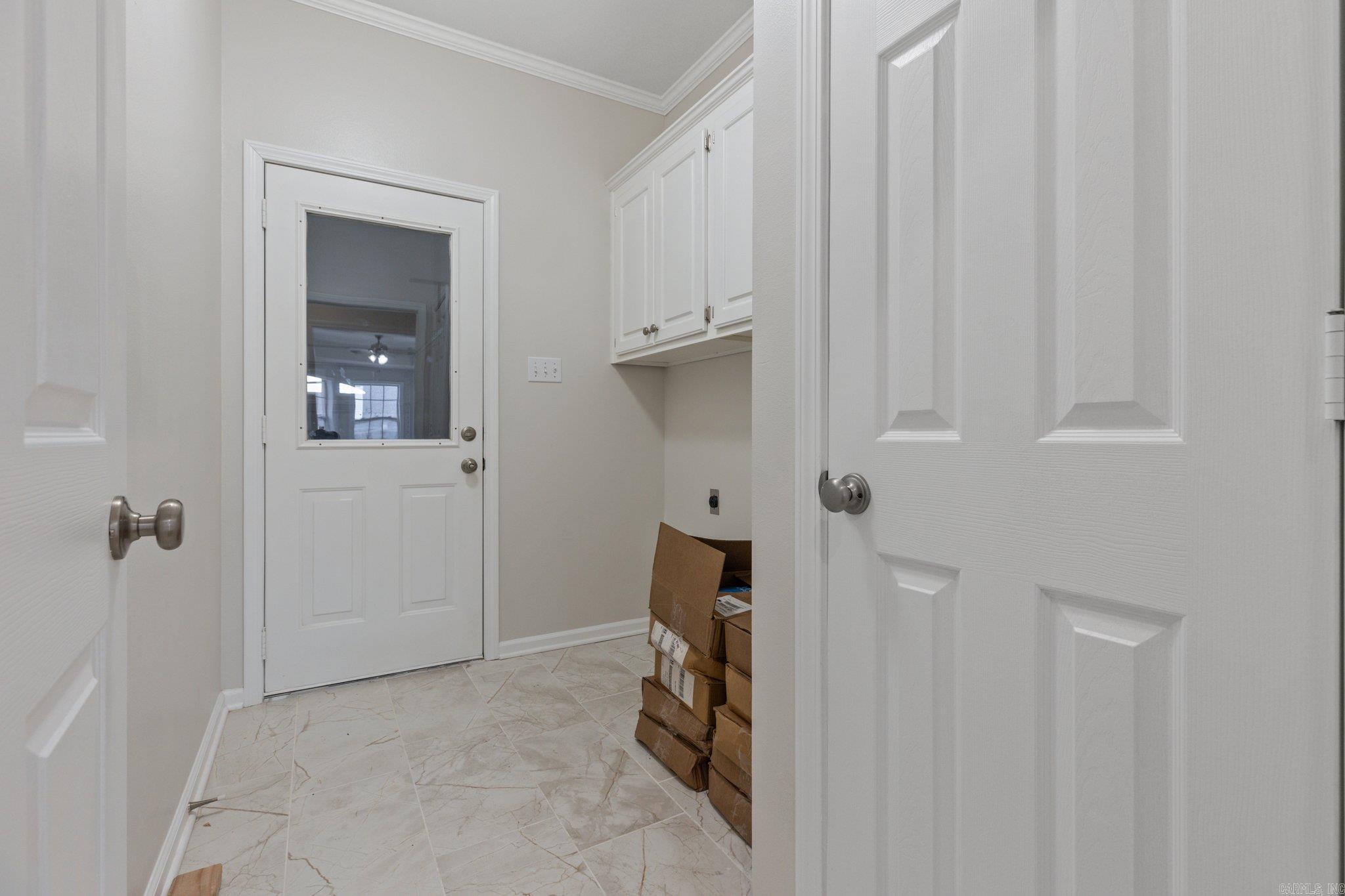 137 GRIZZLY BEAR DR White Hall, AR 71602