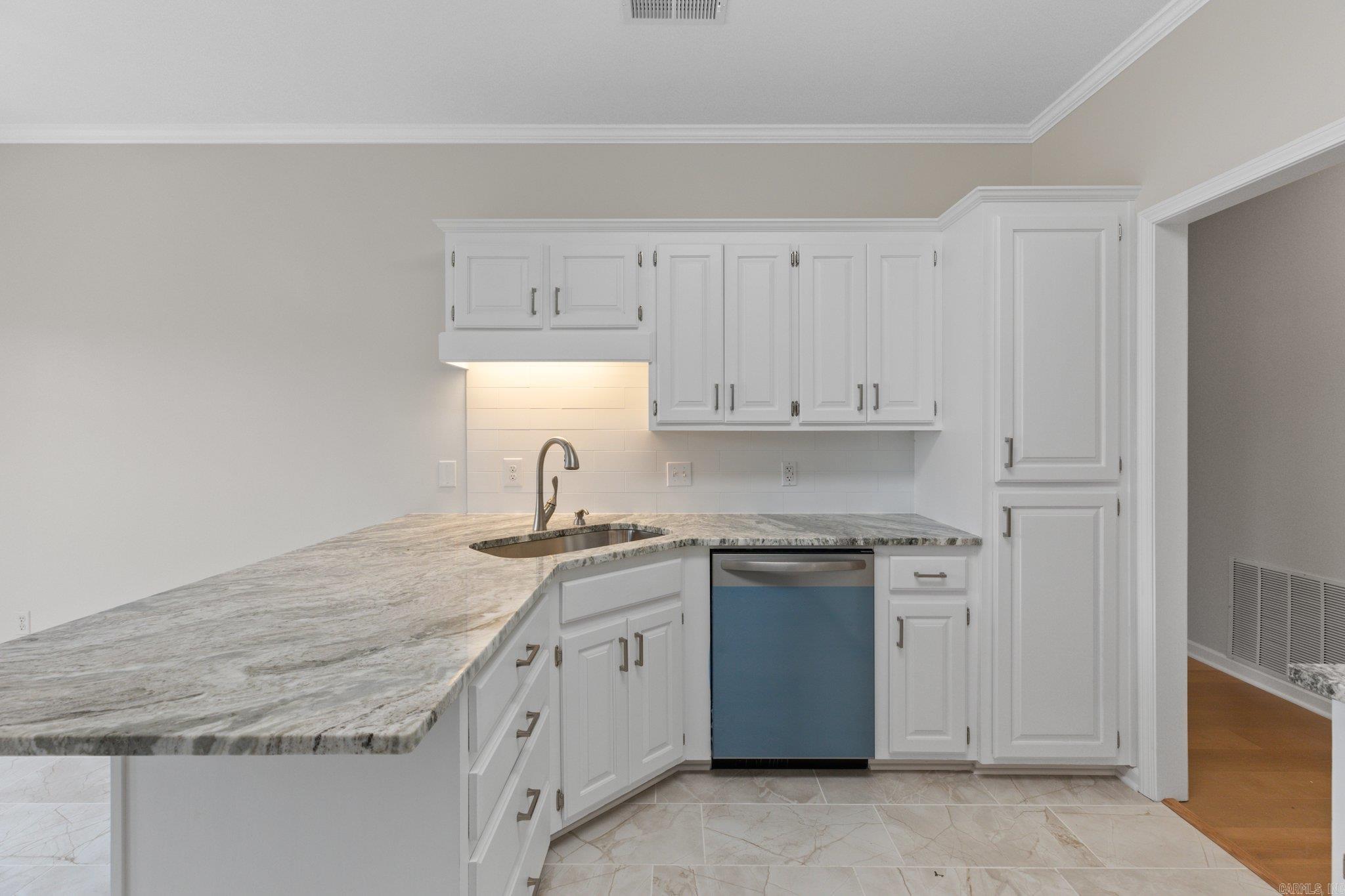 137 GRIZZLY BEAR DR White Hall, AR 71602