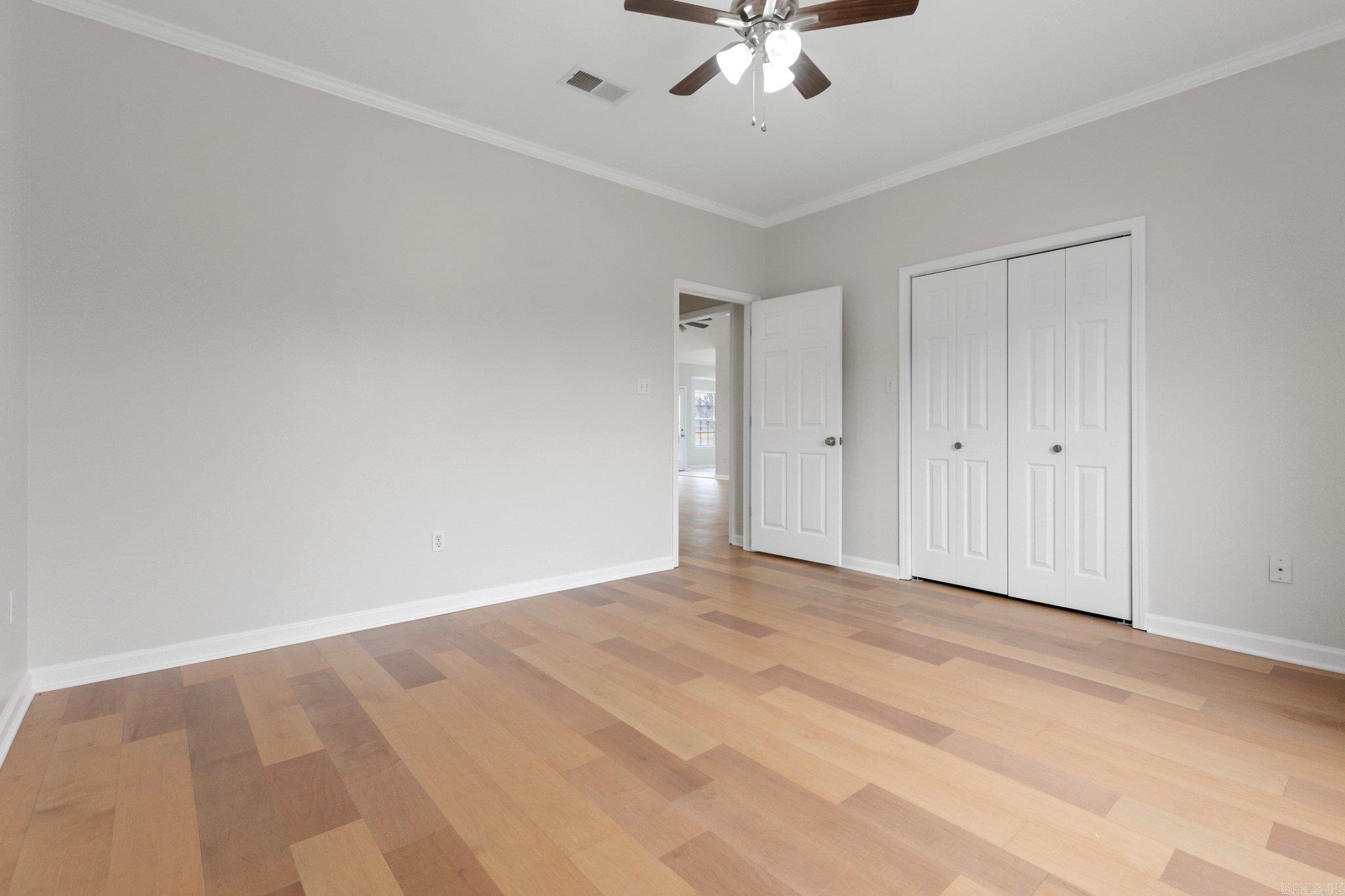 137 GRIZZLY BEAR DR White Hall, AR 71602