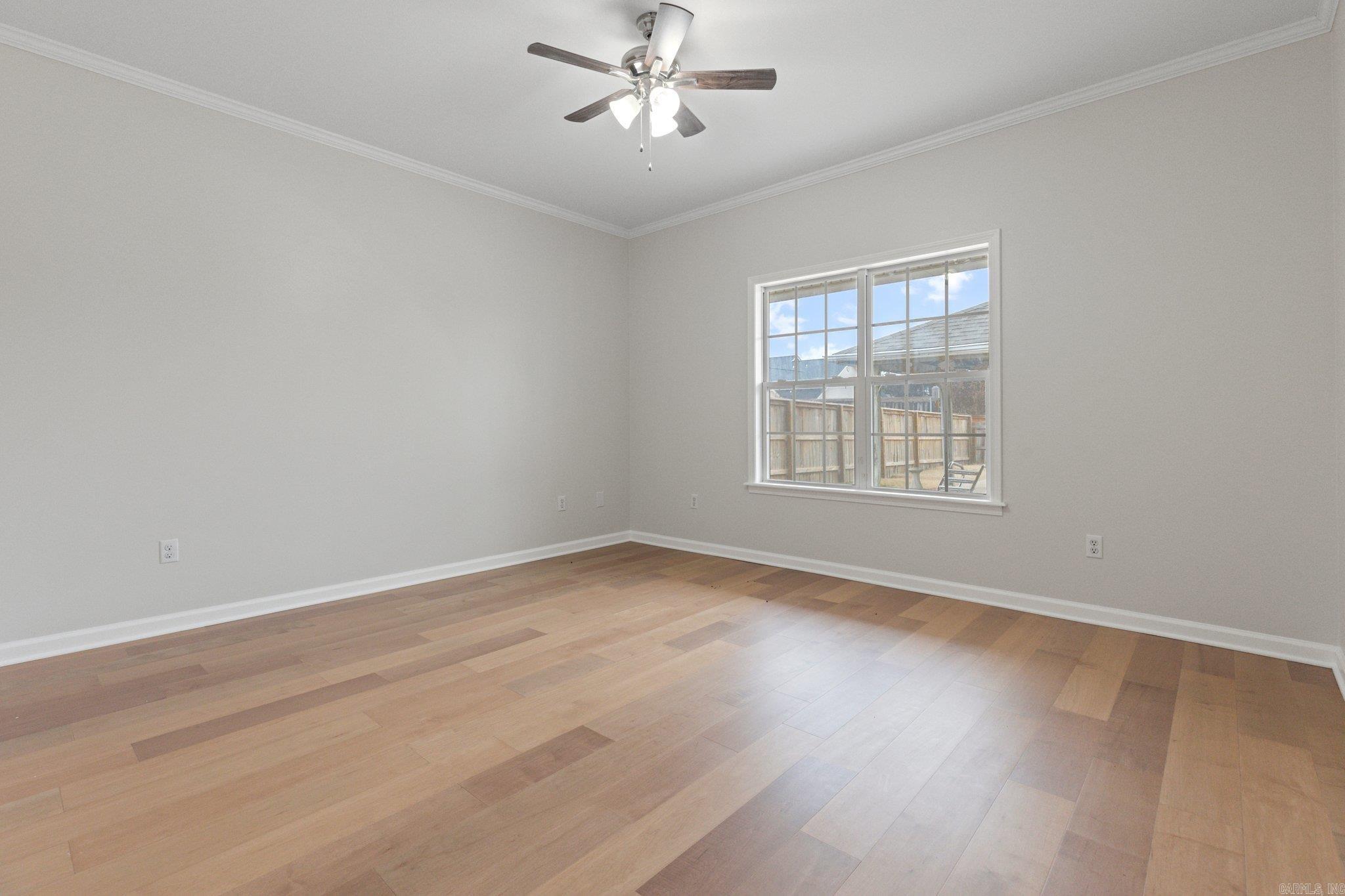 137 GRIZZLY BEAR DR White Hall, AR 71602