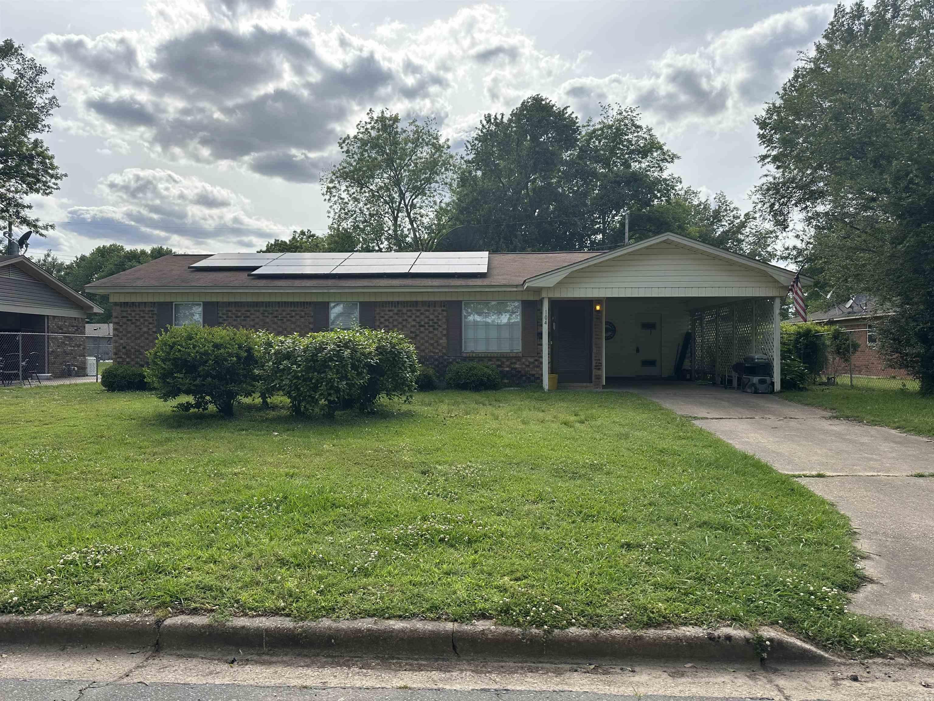 104 S Crestview  Dumas, AR