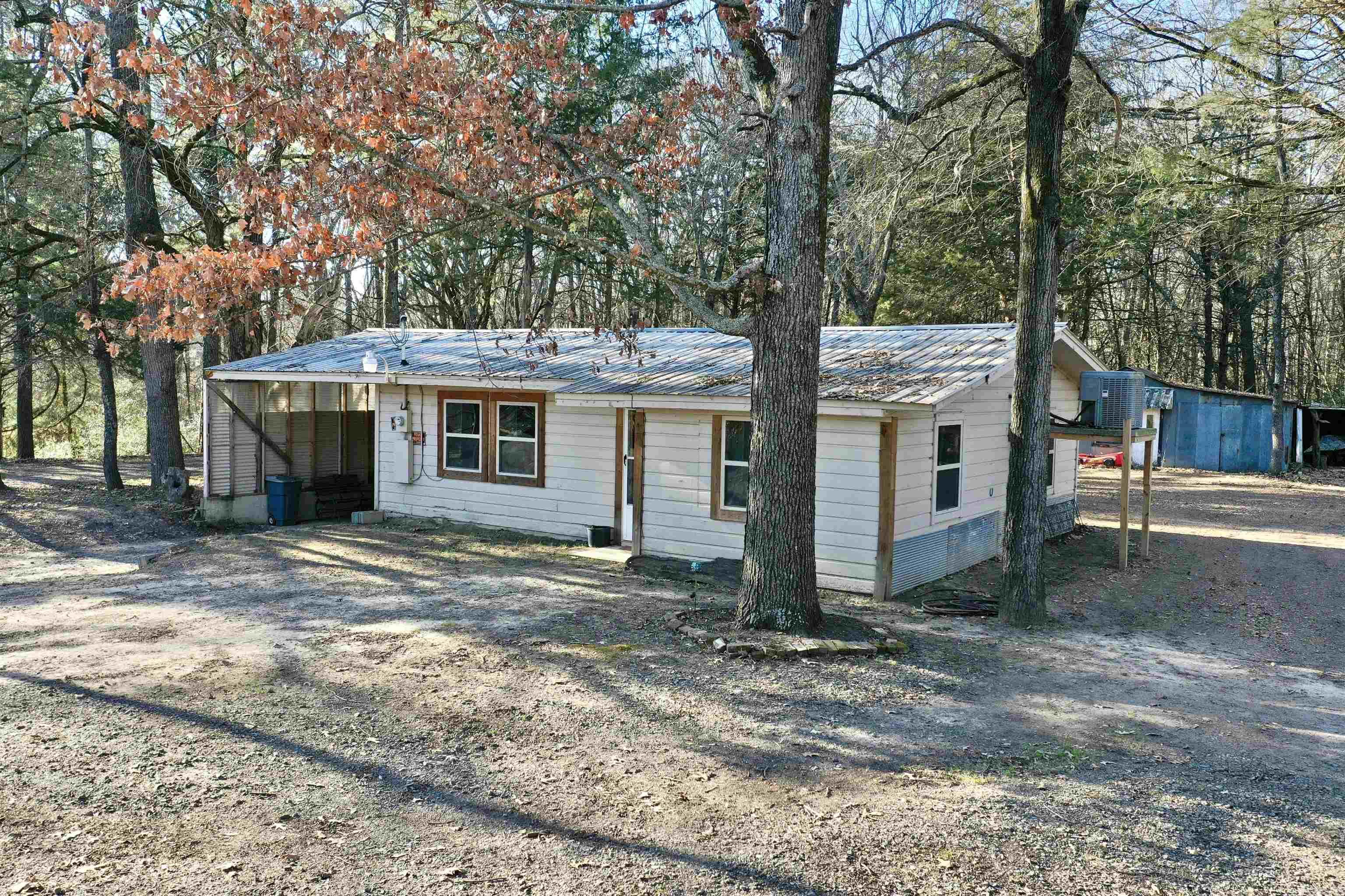104 Landing Street West Point, AR 72178