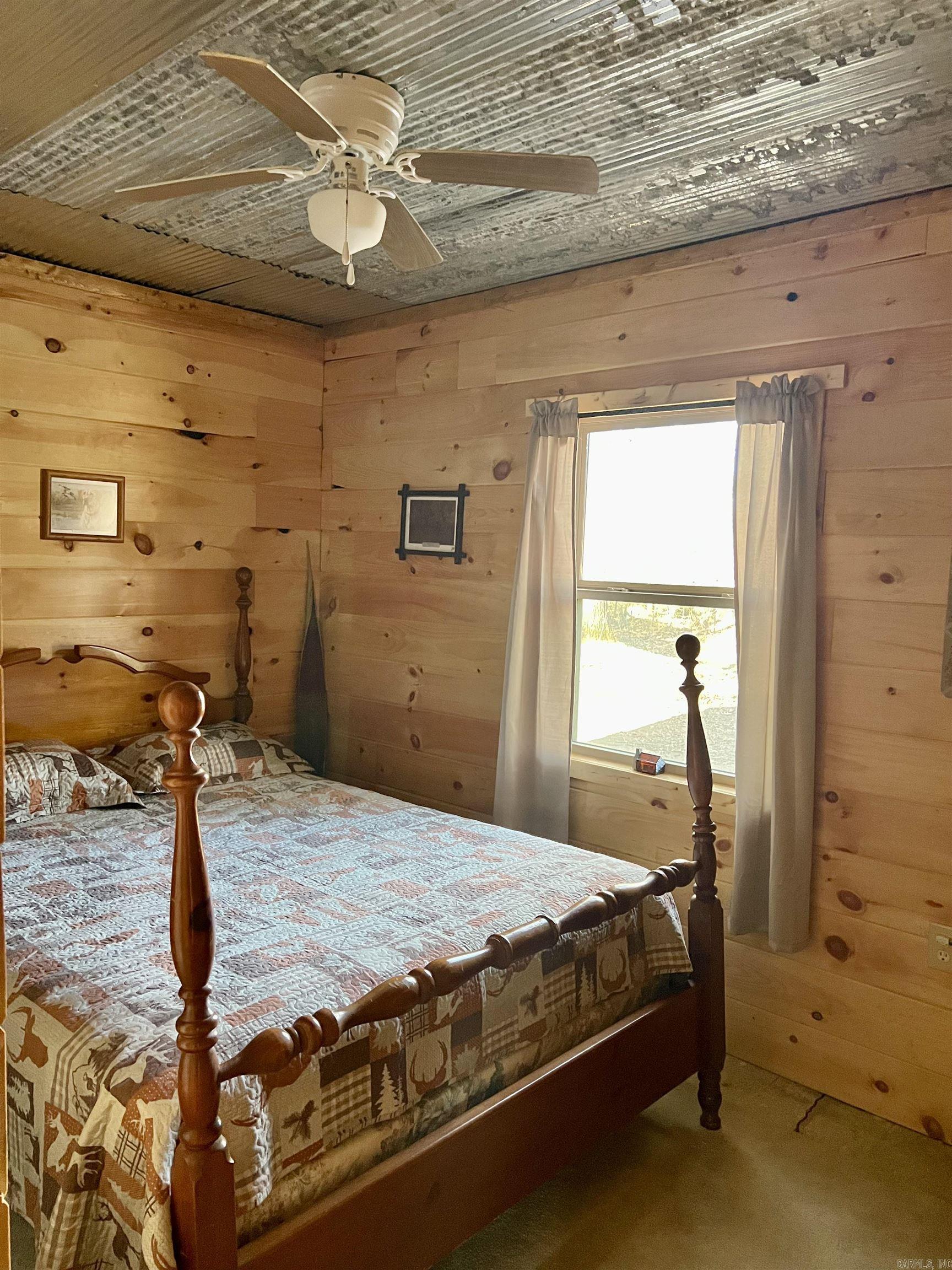 104  Landing  West Point, AR