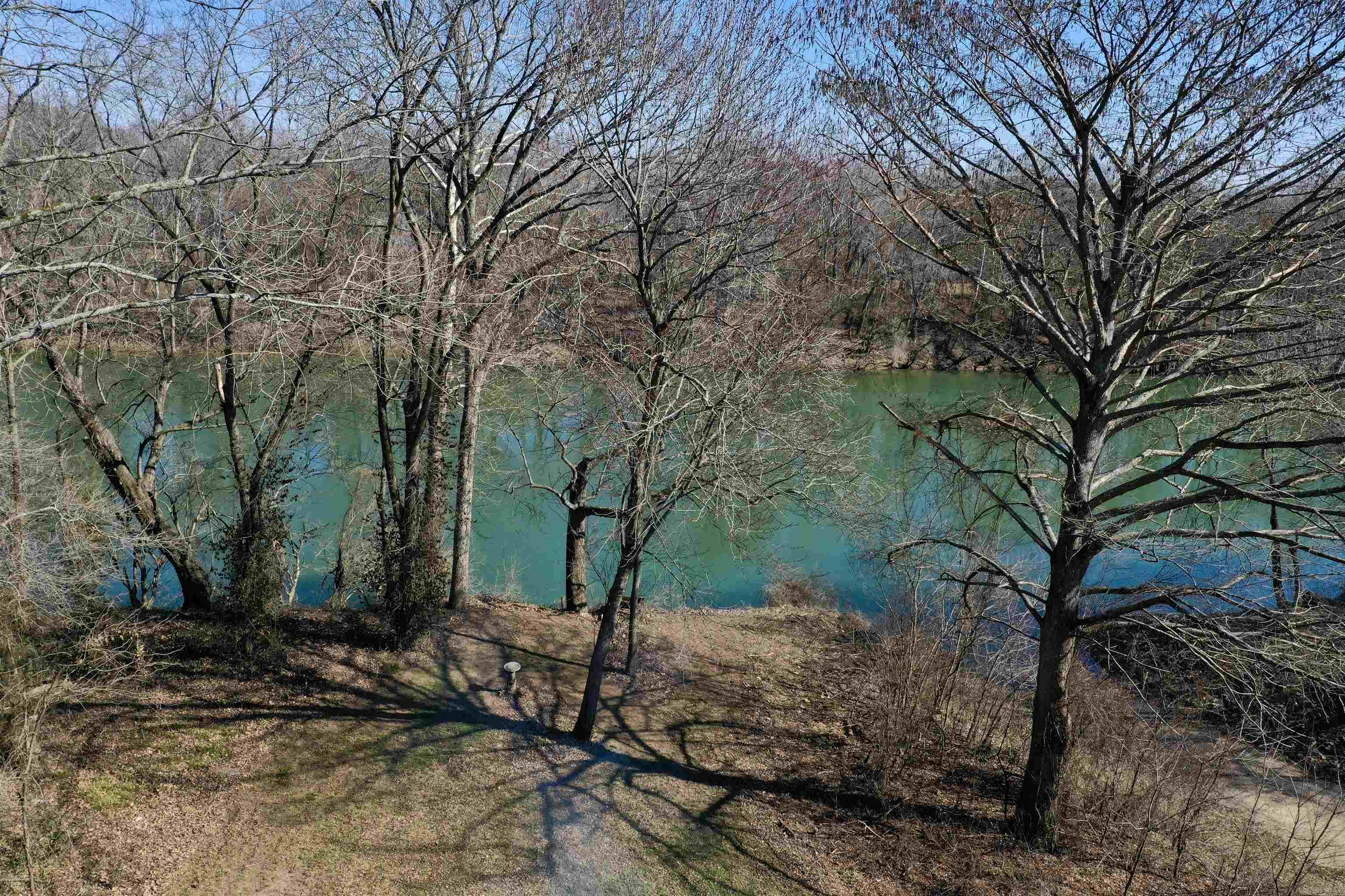 104  Landing  West Point, AR