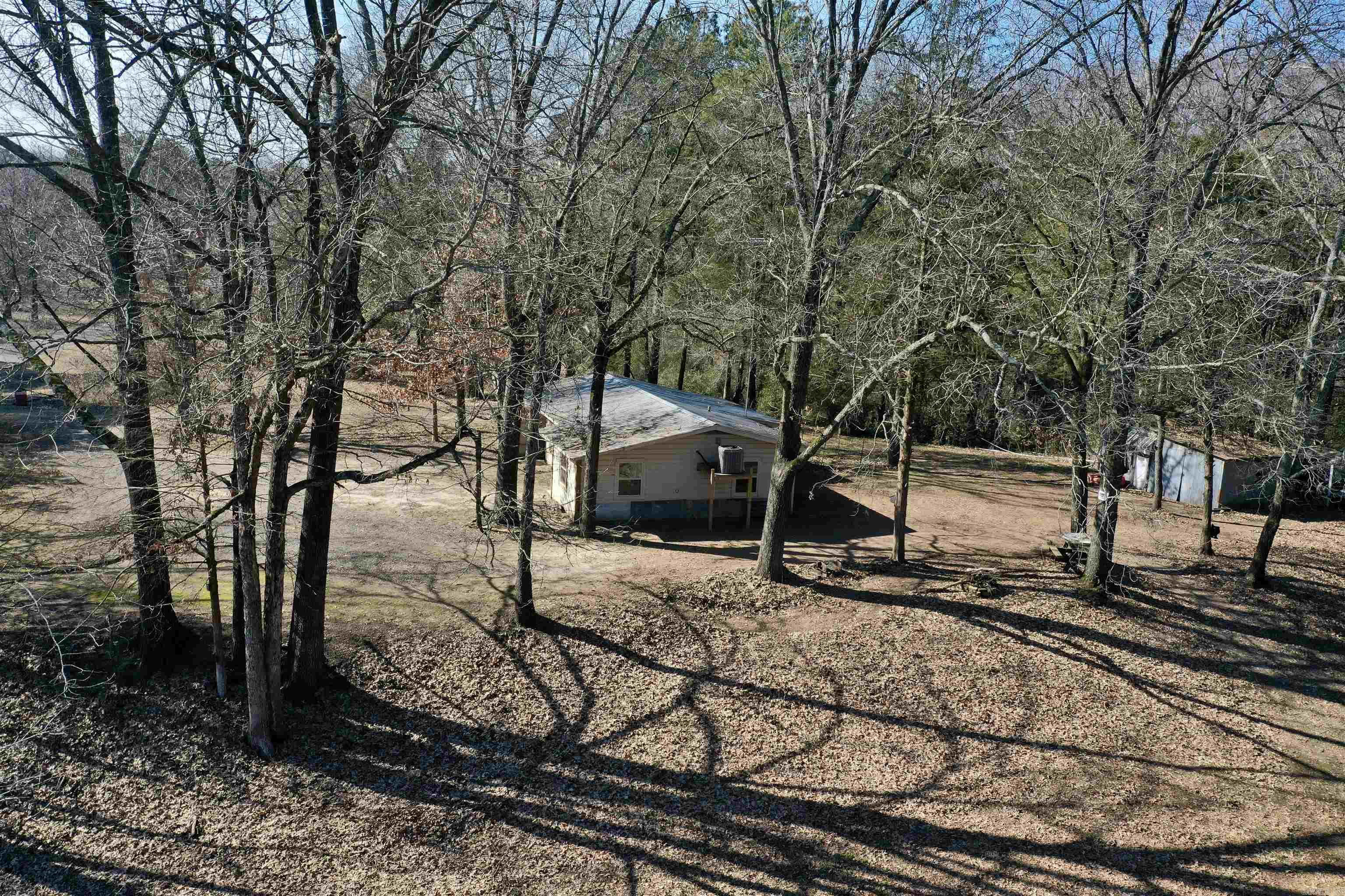 104  Landing  West Point, AR