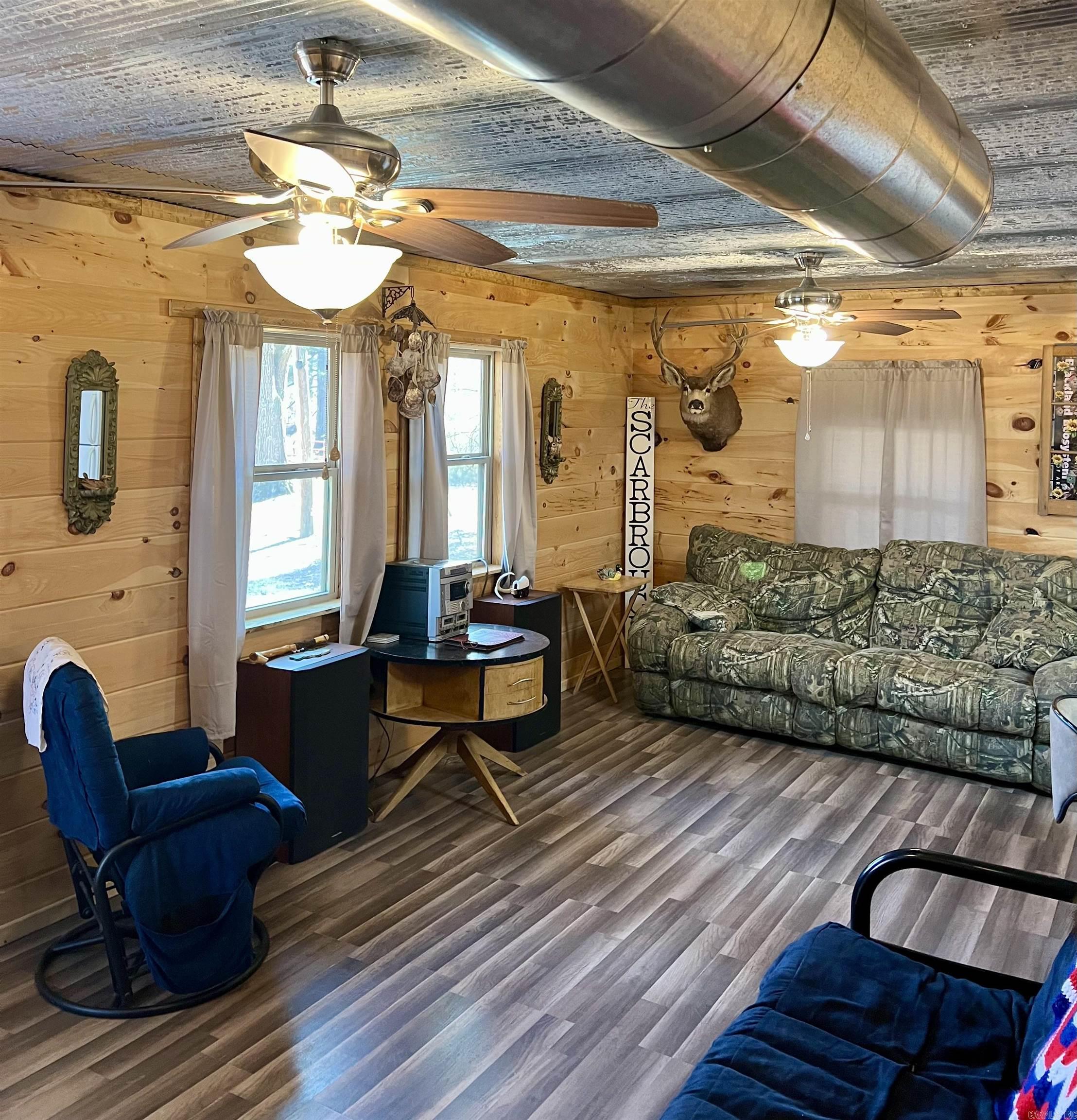 104  Landing  West Point, AR