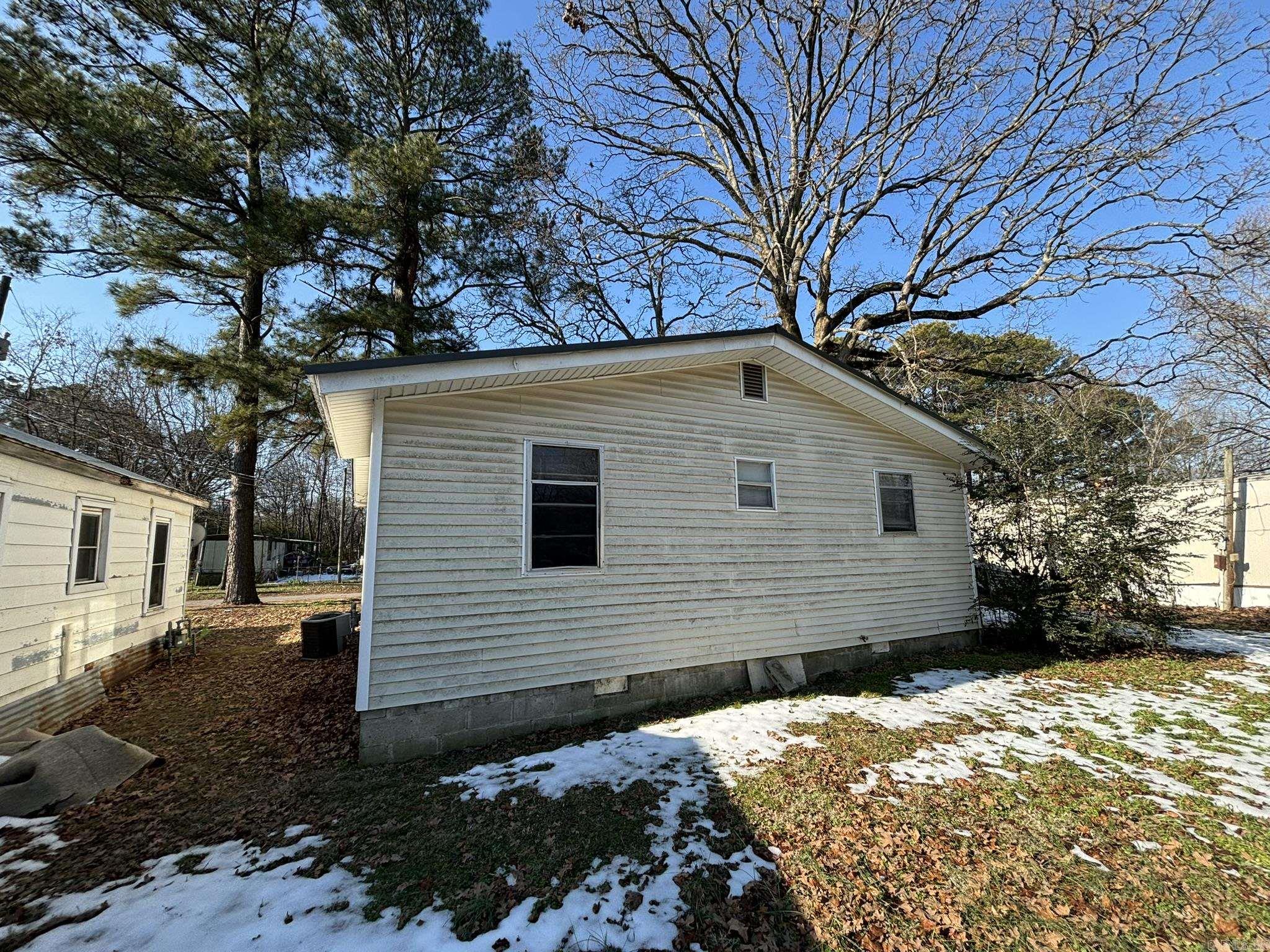 703 S Pine  Bald Knob, AR
