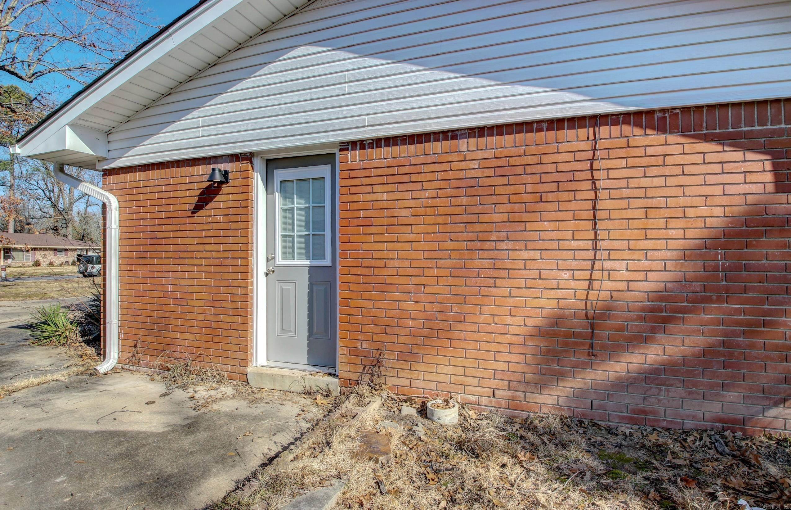 2306 W 38th  Pine Bluff, AR