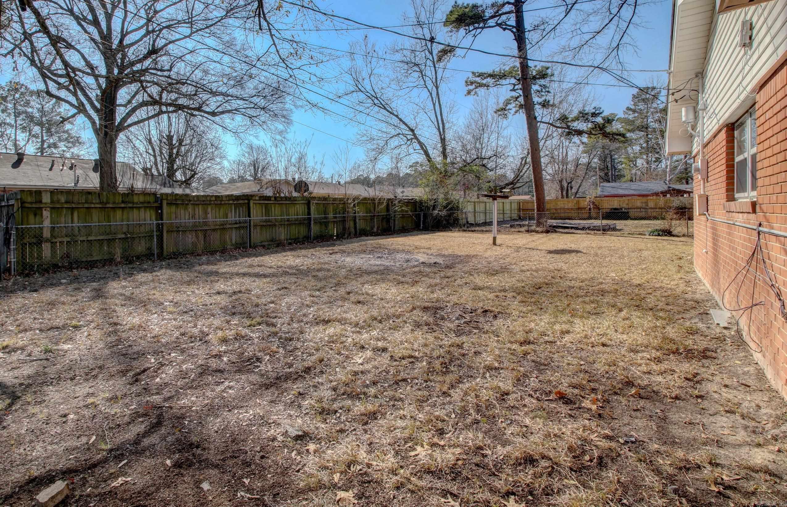 2306 W 38th  Pine Bluff, AR