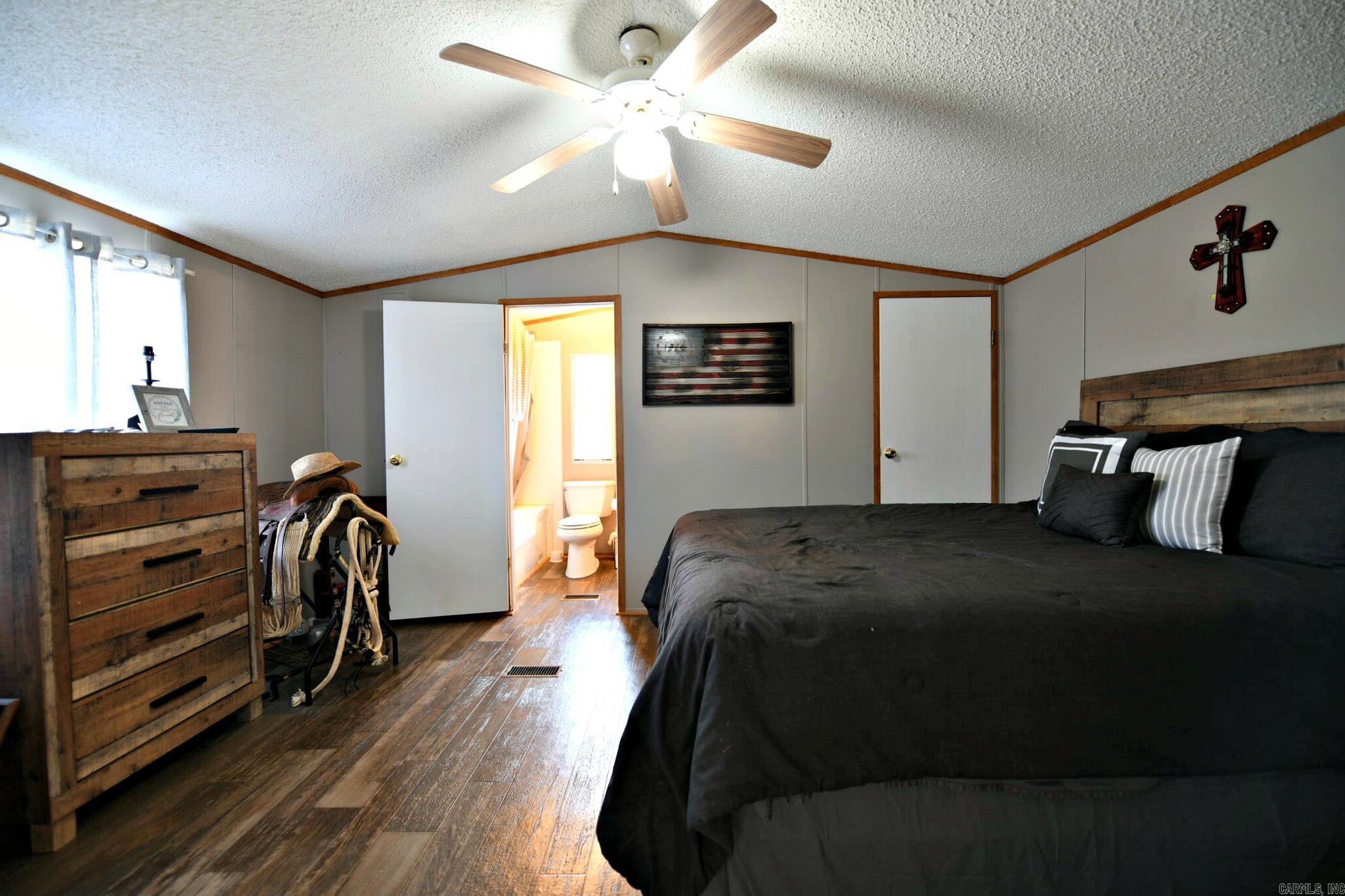 378  Polk Road 194  Mena, AR