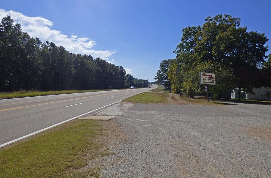 2475  Hwy 62/412  Highland, AR