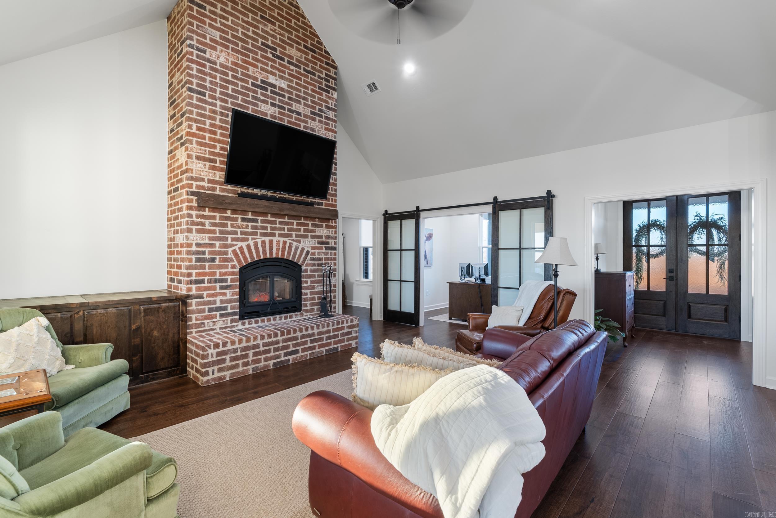 841 Blackjack Mountain Rd Romance, AR 72136