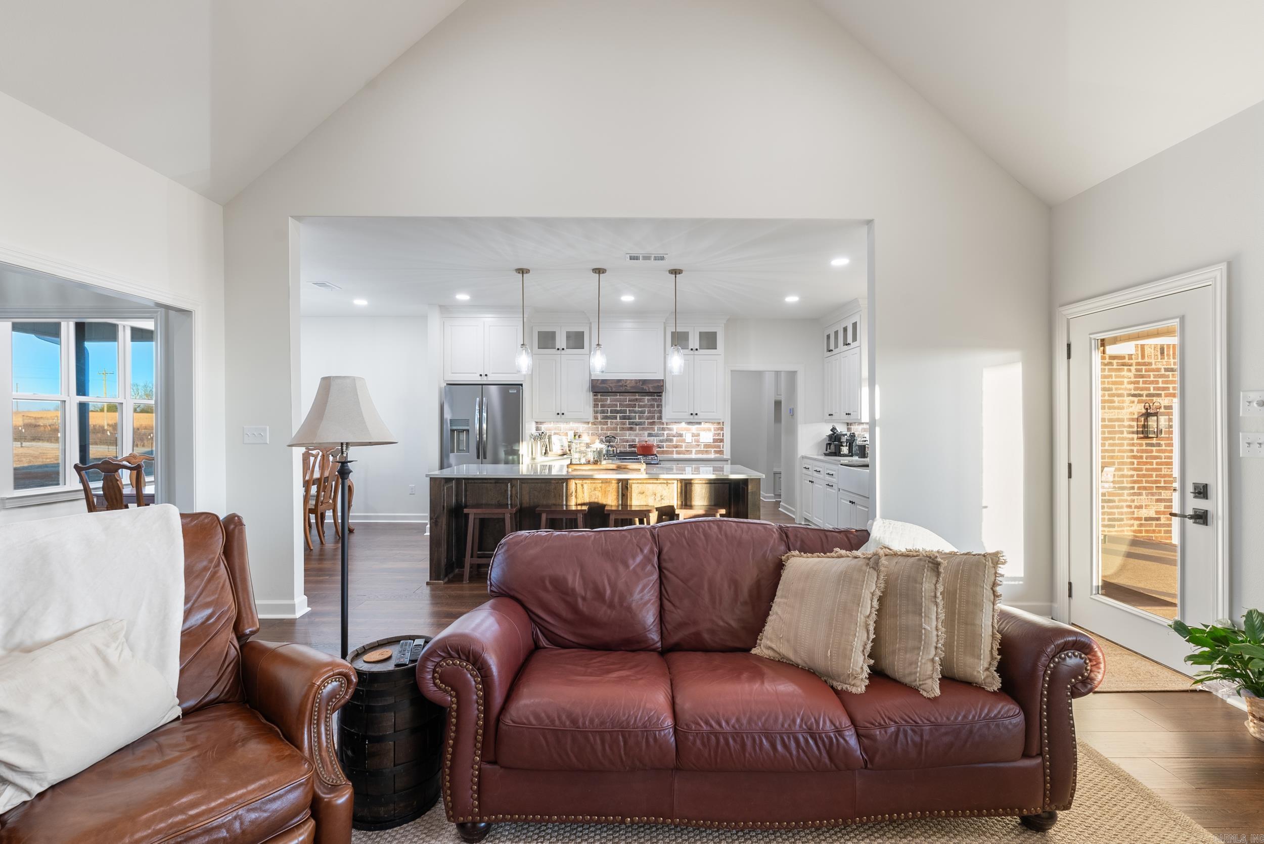 841 Blackjack Mountain Rd Romance, AR 72136