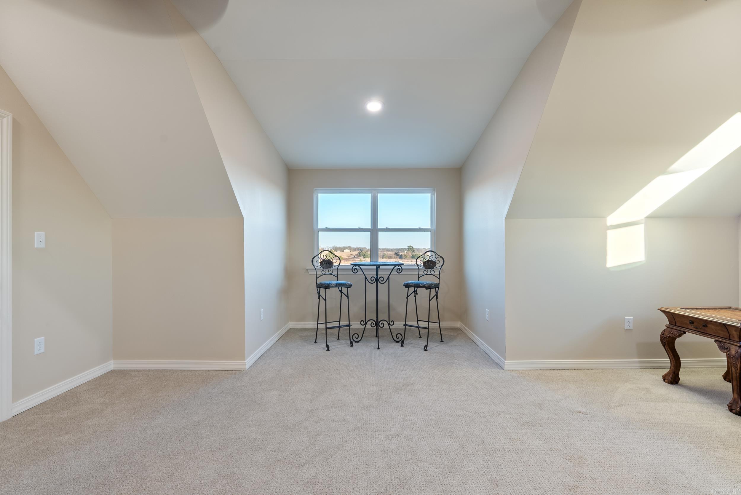 841 Blackjack Mountain Rd Romance, AR 72136